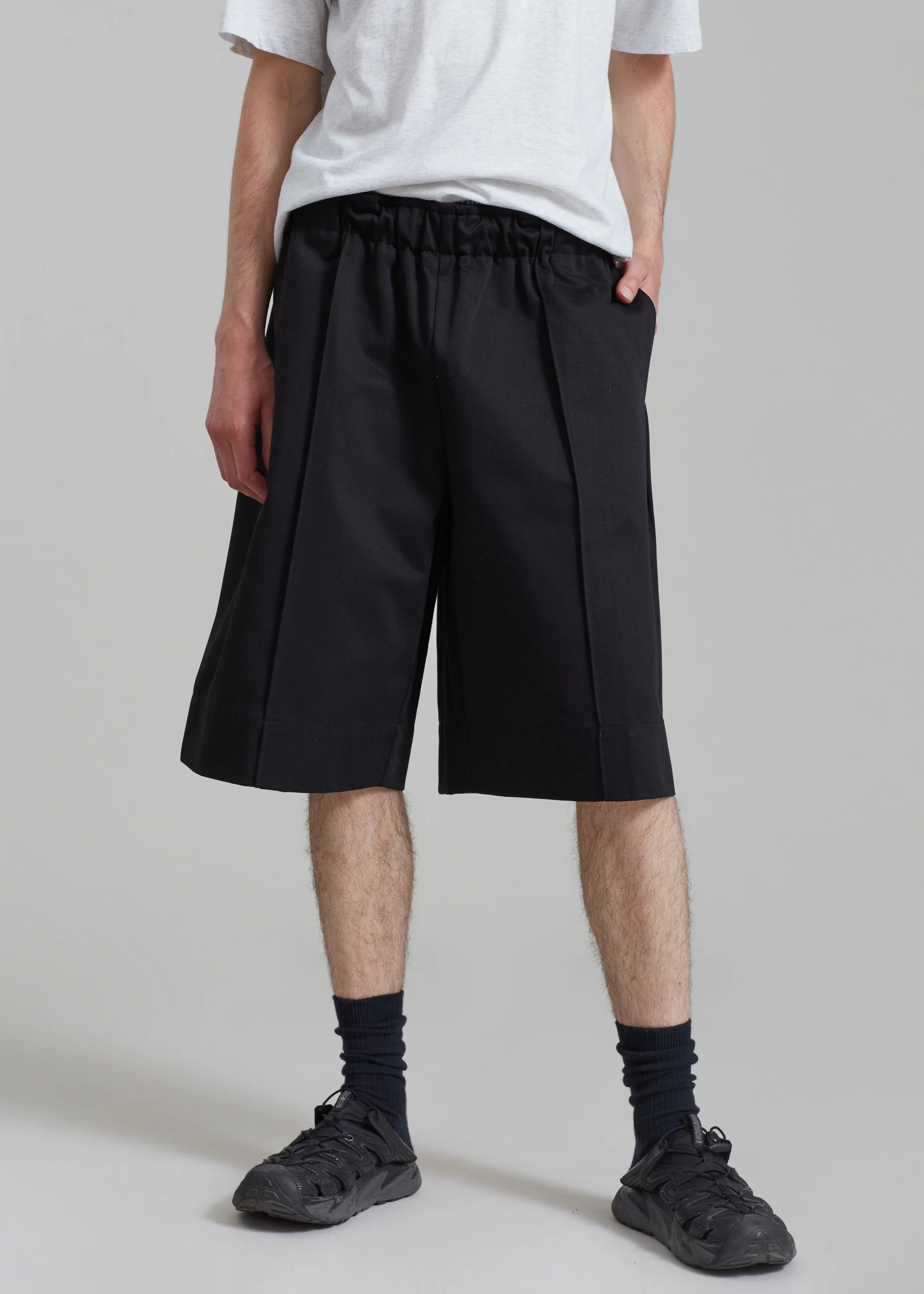 Adan Bermuda Shorts - Black - Image 7