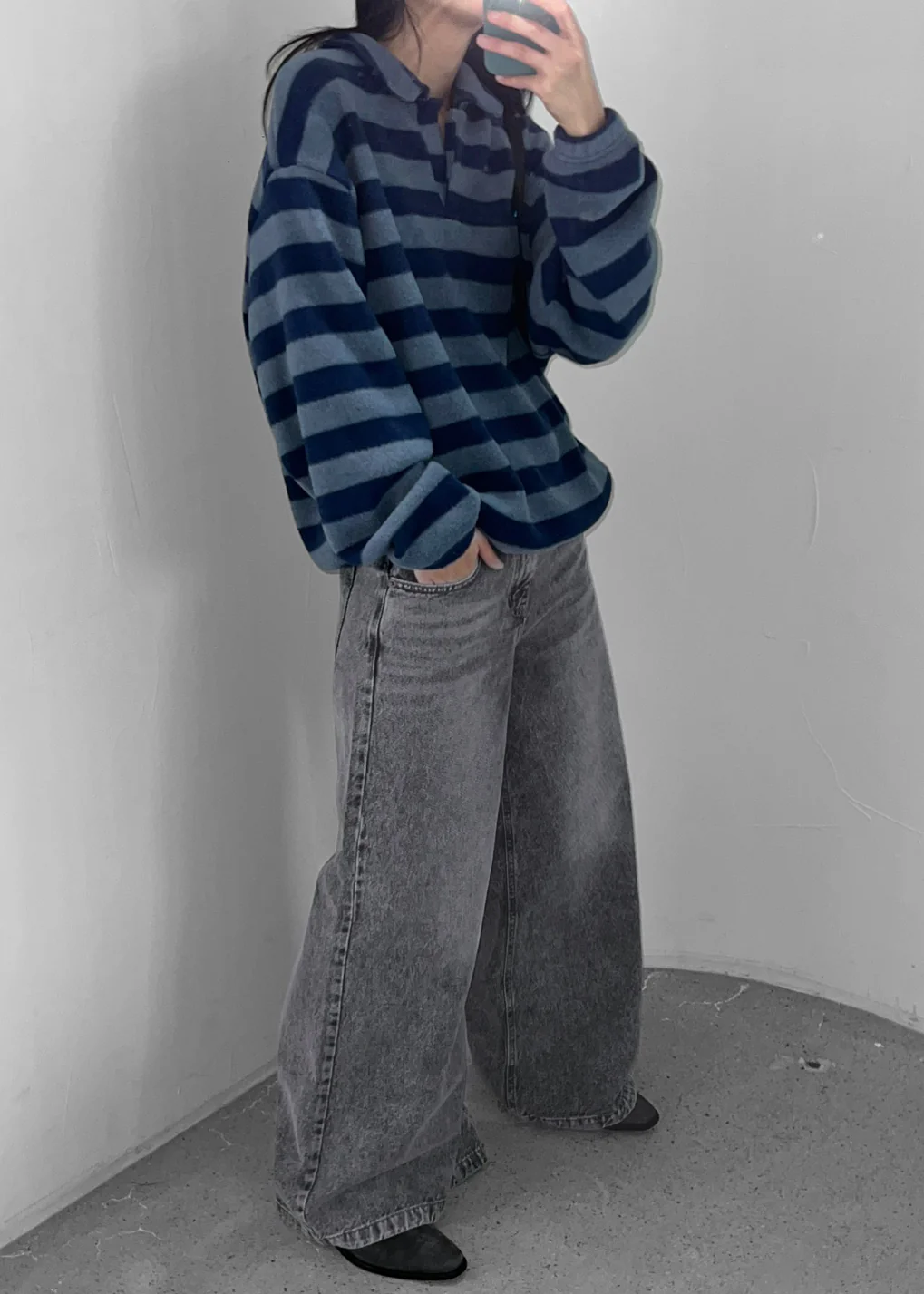Alani Wide Leg Jeans - Black Wash - Image 4