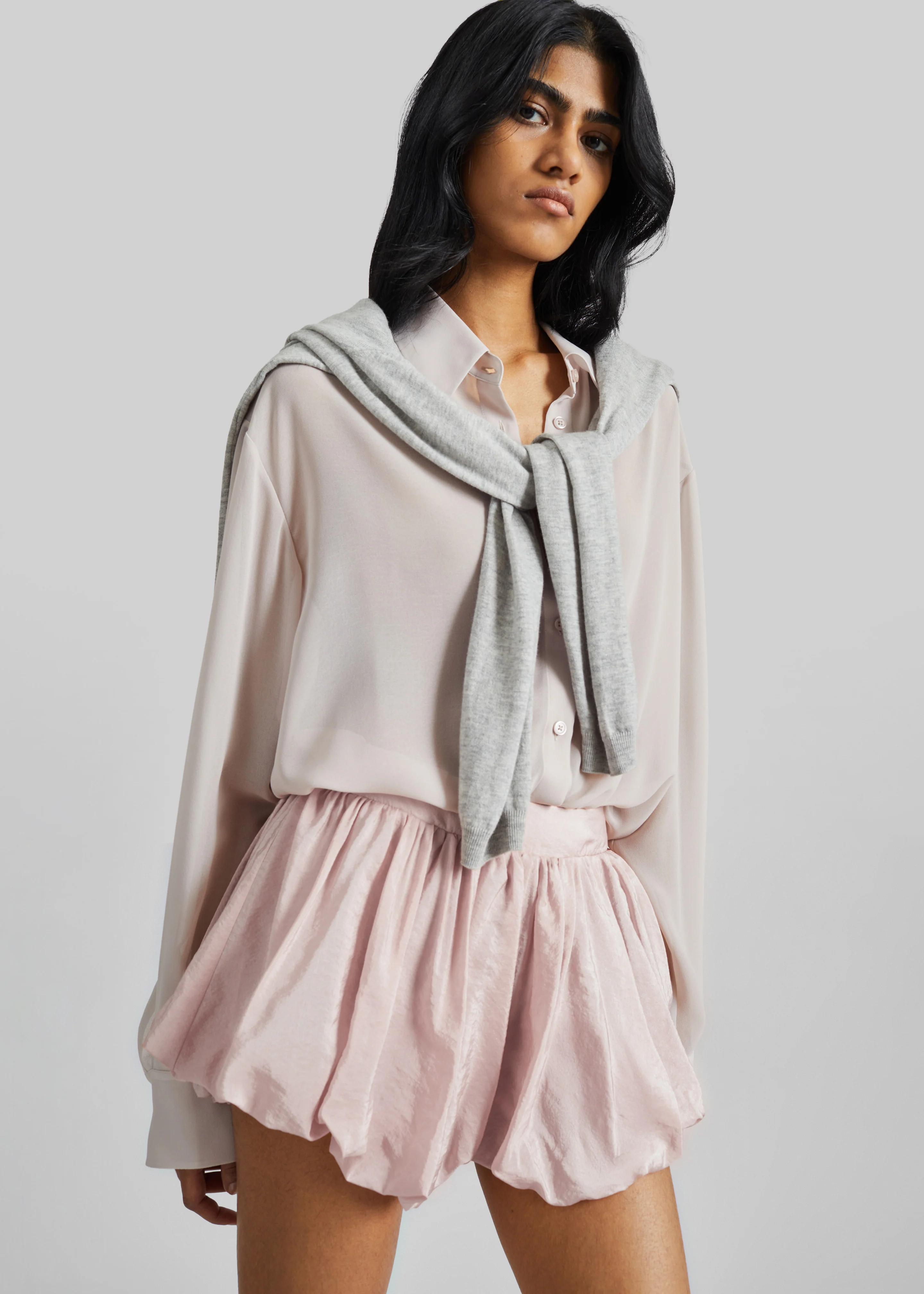 Alina Bubble Hem Shorts - Faded Pink - Image 2