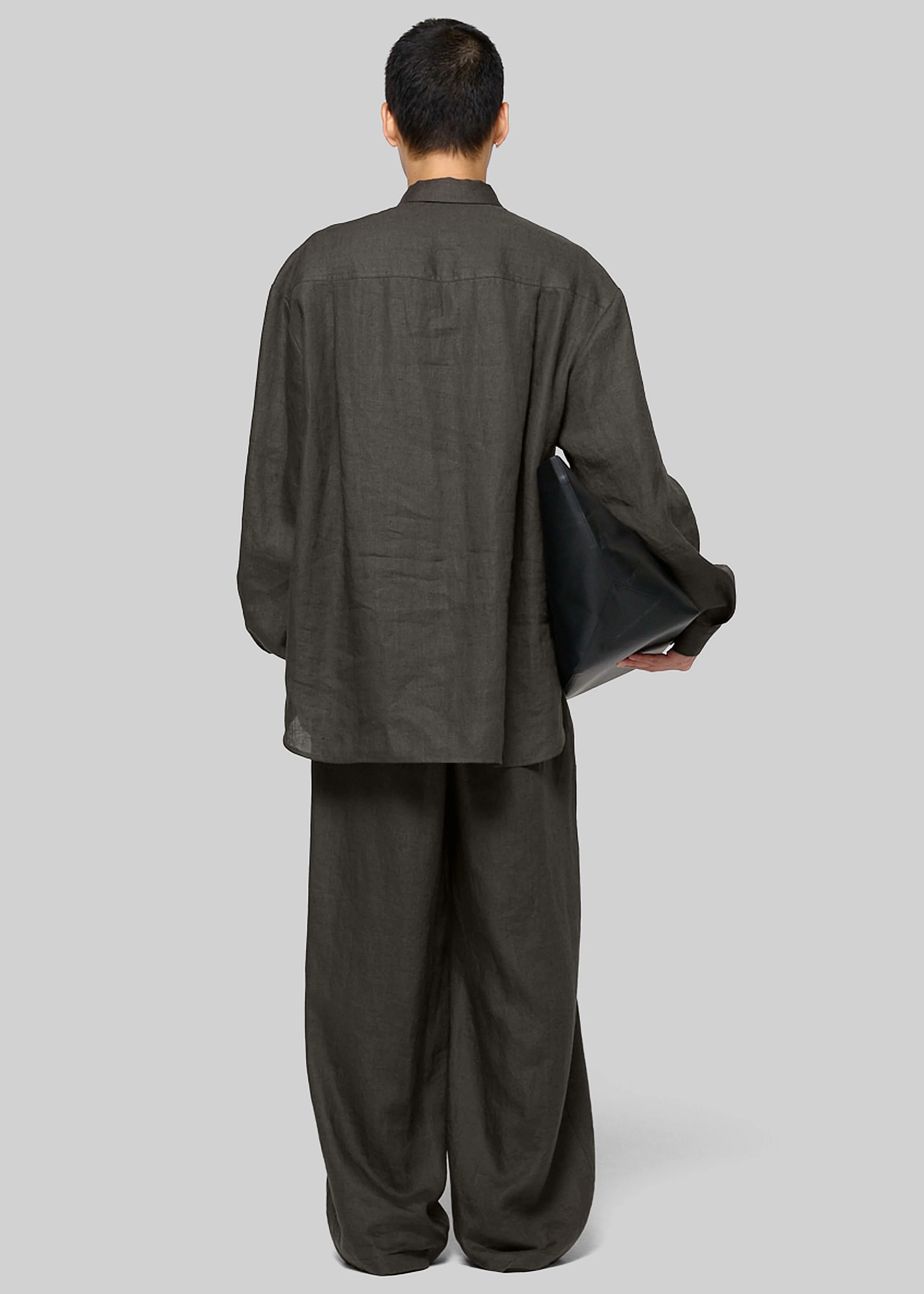 Amomento Linen Oversized Shirt - Khaki Grey - Image 6