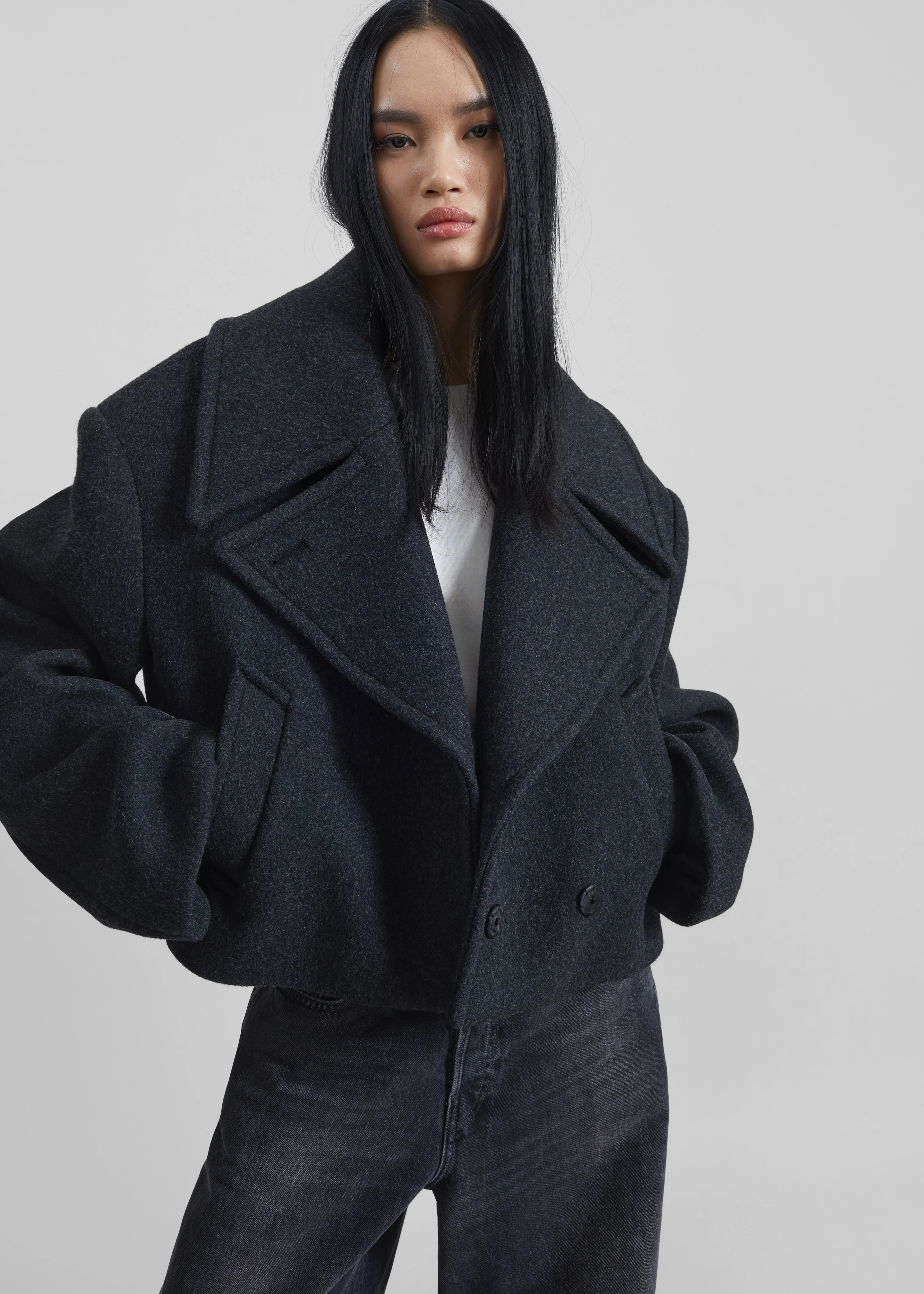 Aumale Cropped Wool Peacoat - Charcoal - Image 5