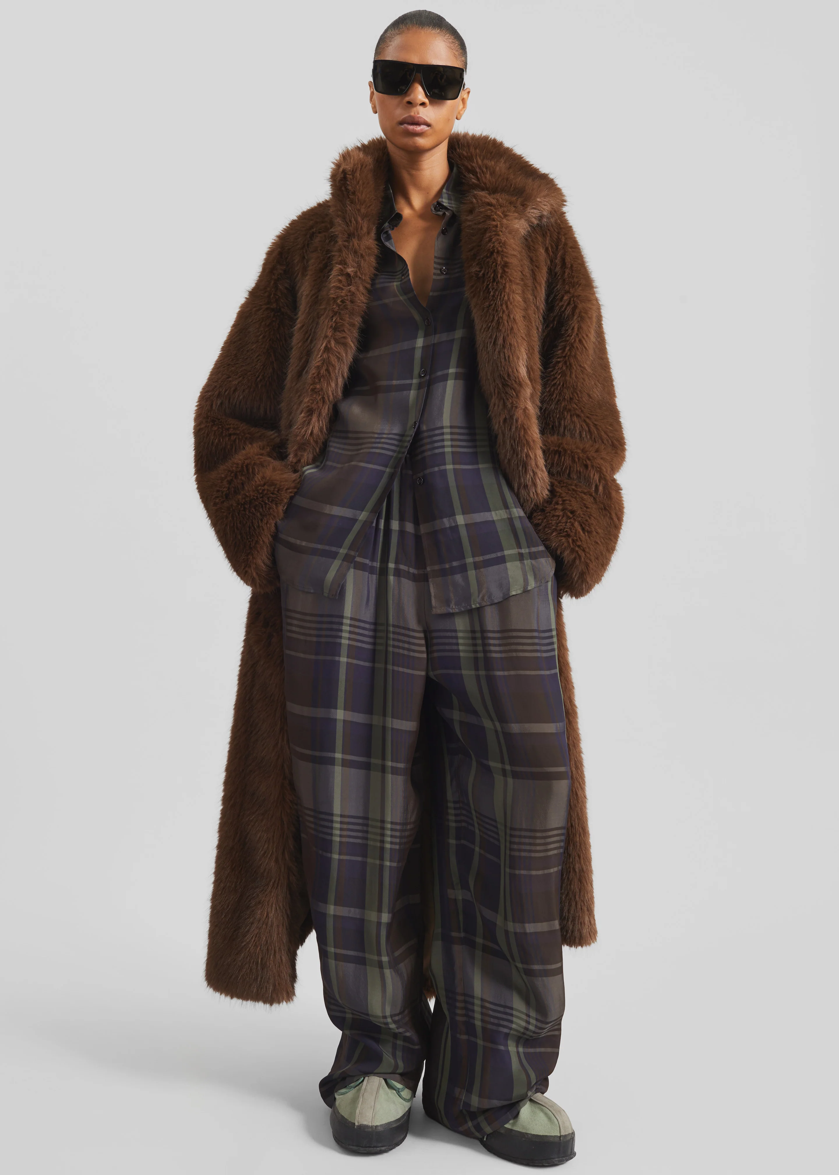 Baxter Sheer Fluid Track Pants - Navy Tartan - Image 2