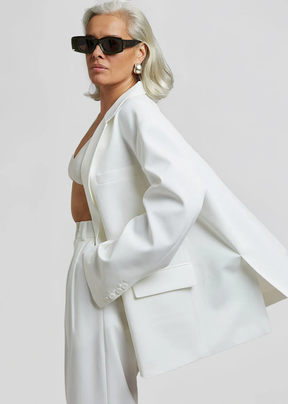 Bea Blazer - White - Image 4