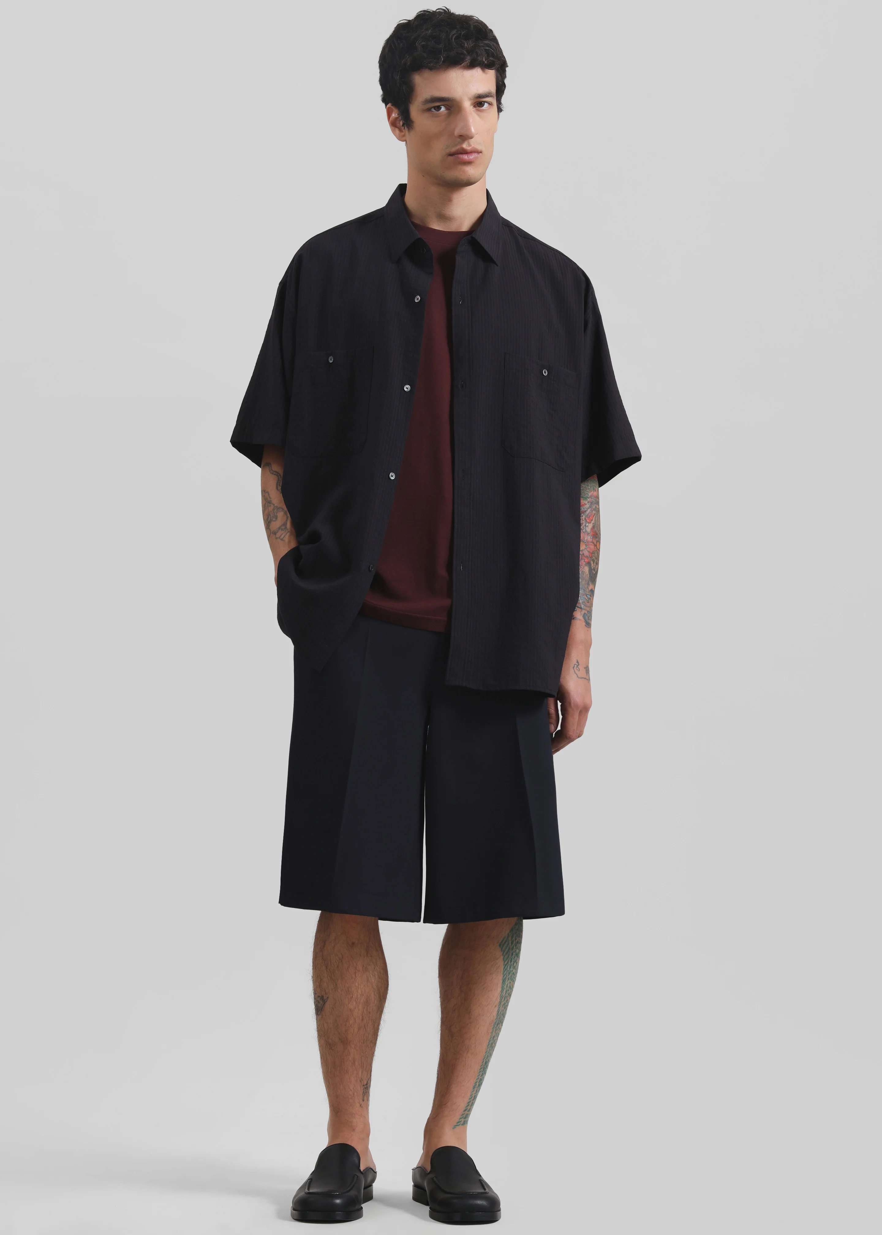 Belgrave Bermuda Shorts - Navy - Image 10