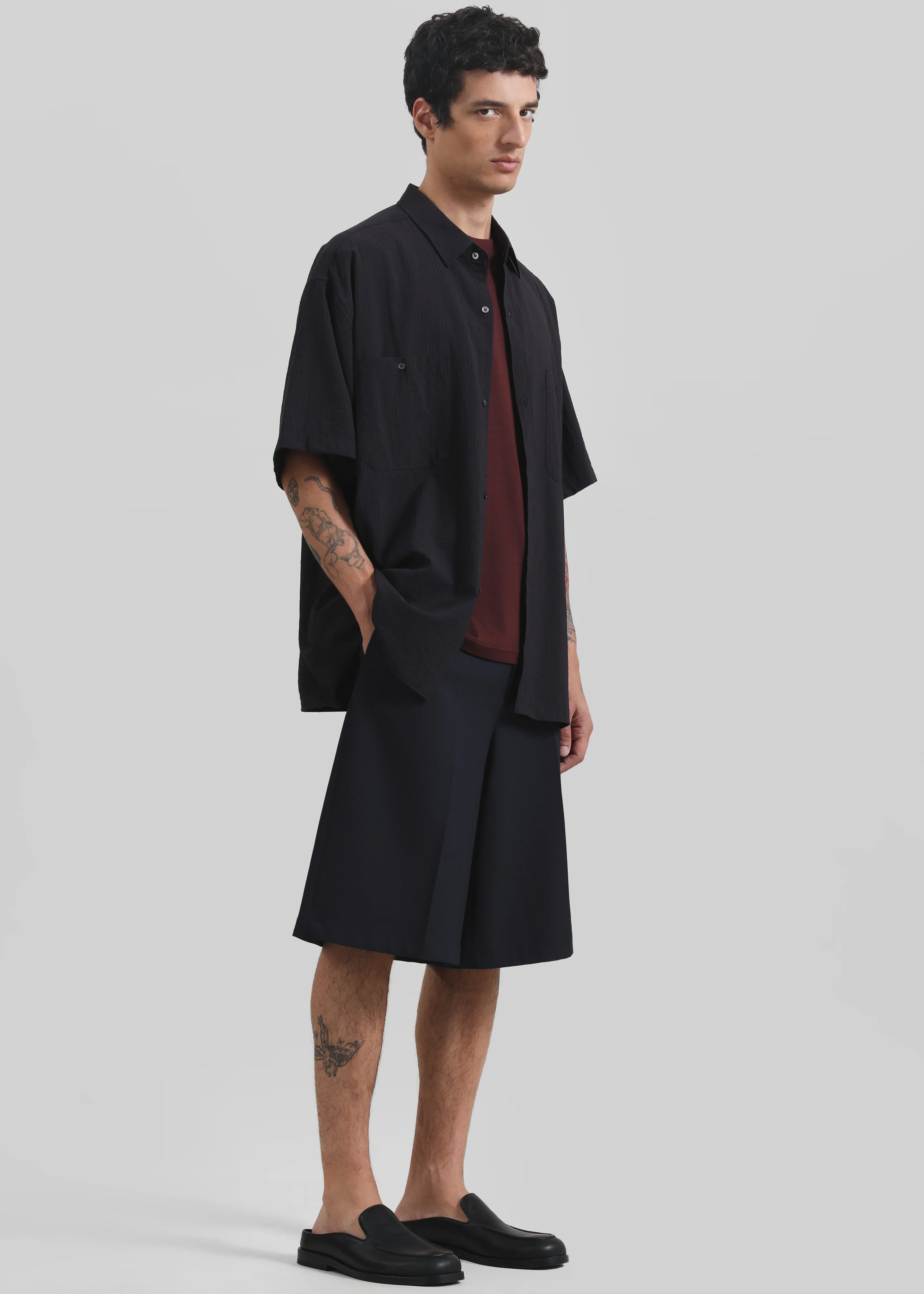 Belgrave Bermuda Shorts - Navy - Image 3