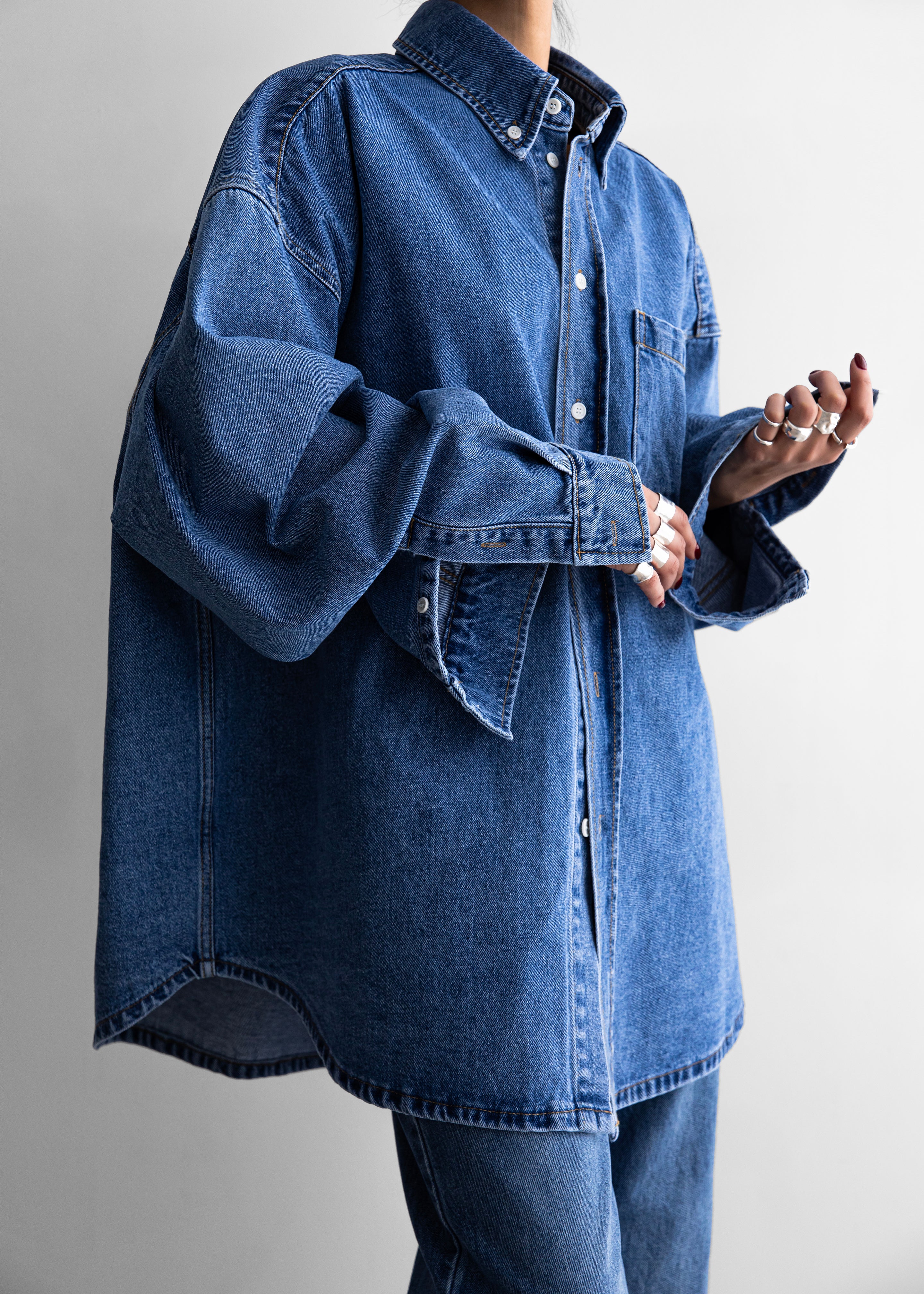 Belvis Oversized Denim Shirt - Medium Wash - Image 2
