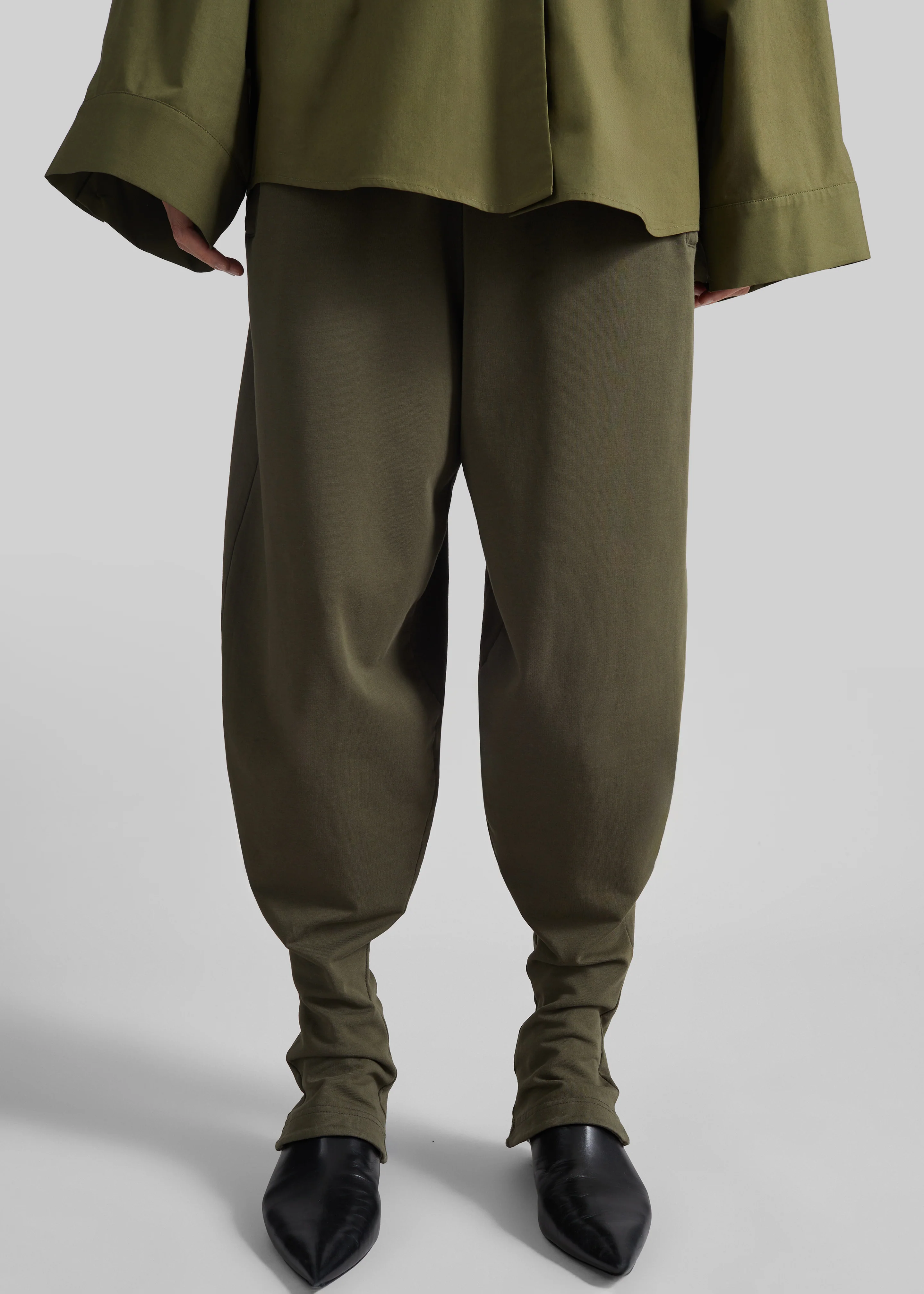 Bercy Curved Jersey Joggers - Olive - Image 2