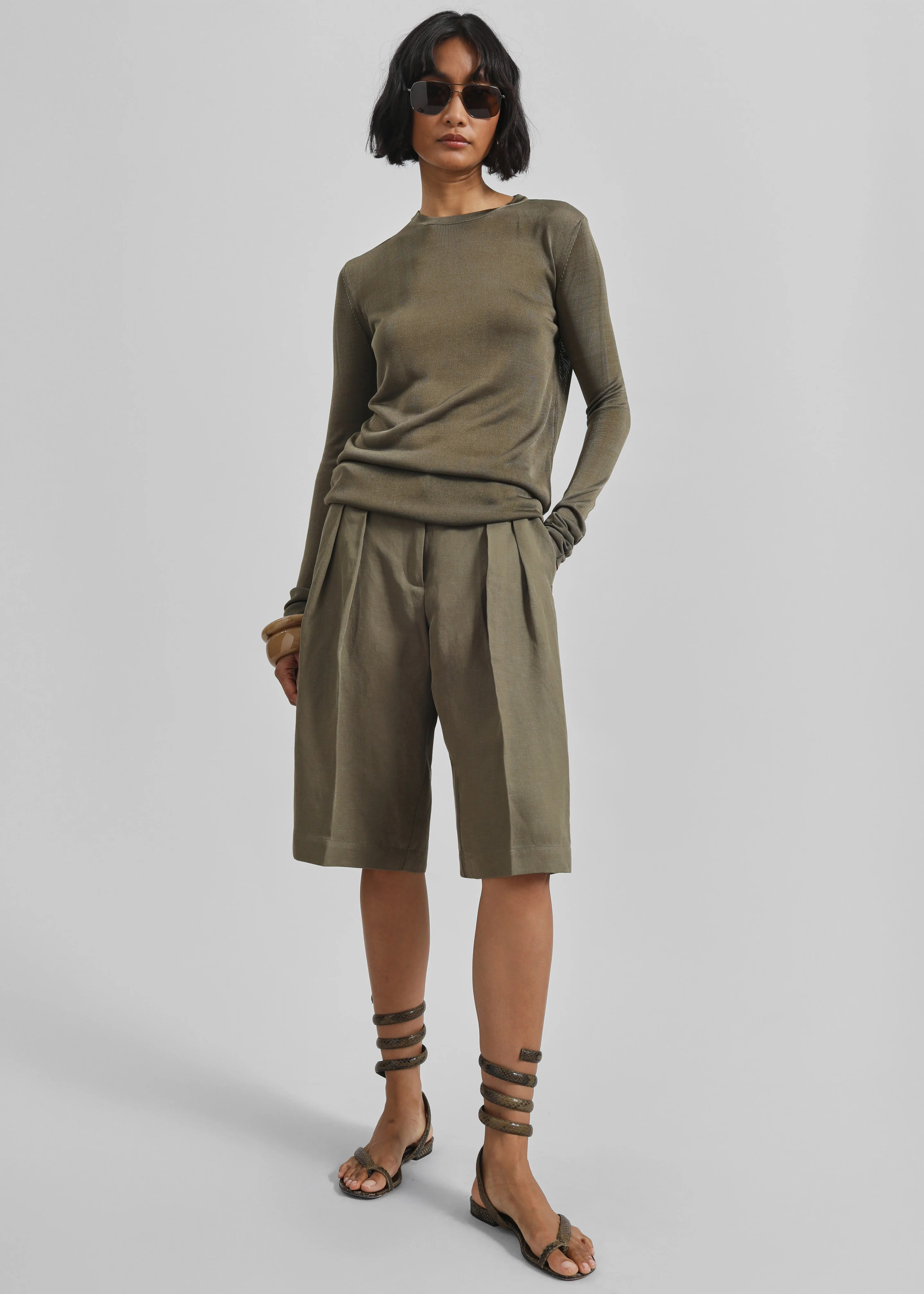 Bilbao Pleated Linen Bermuda Shorts - Khaki