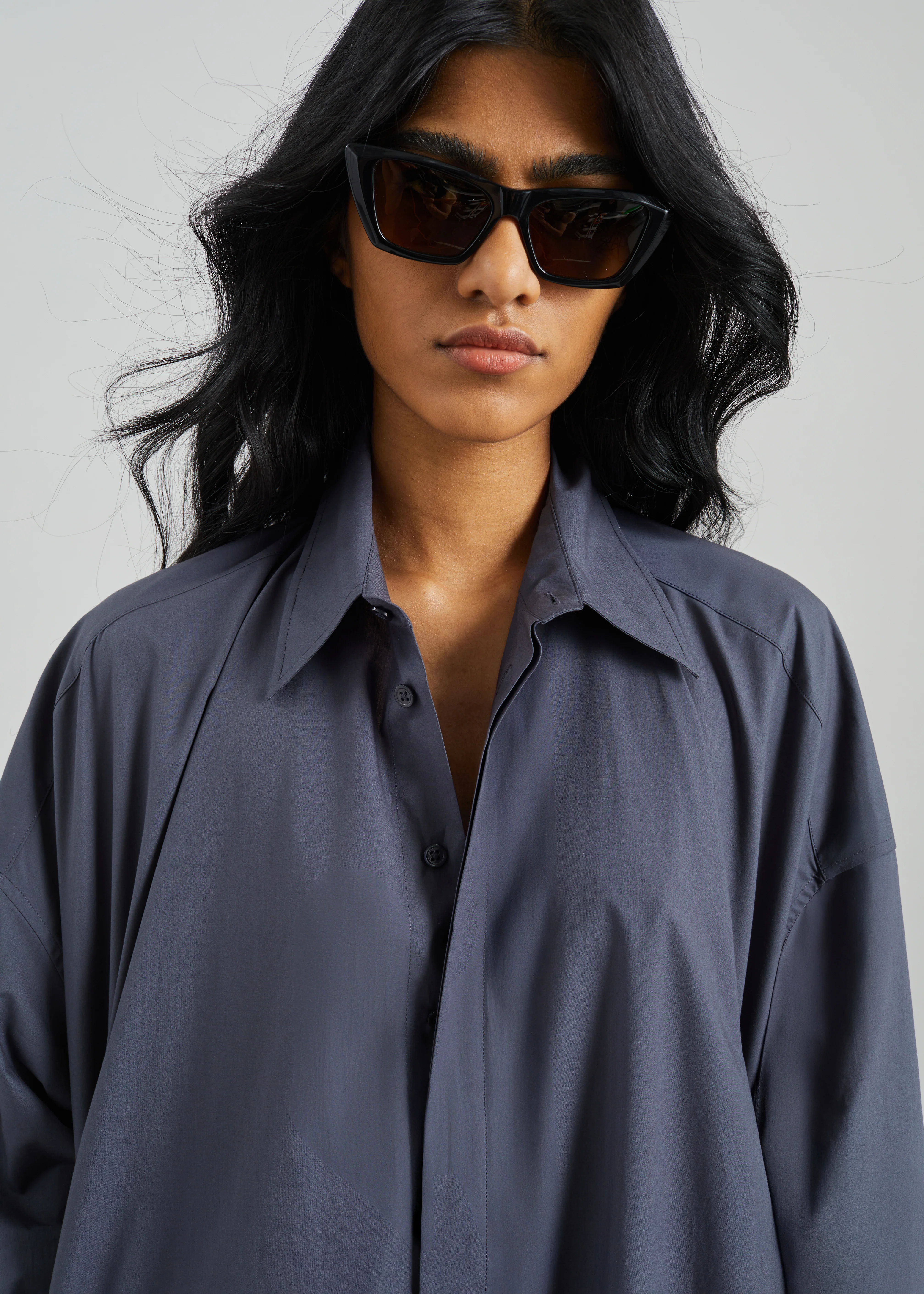 Bloom Organic Cotton Shirt Dress - Charcoal - Image 3