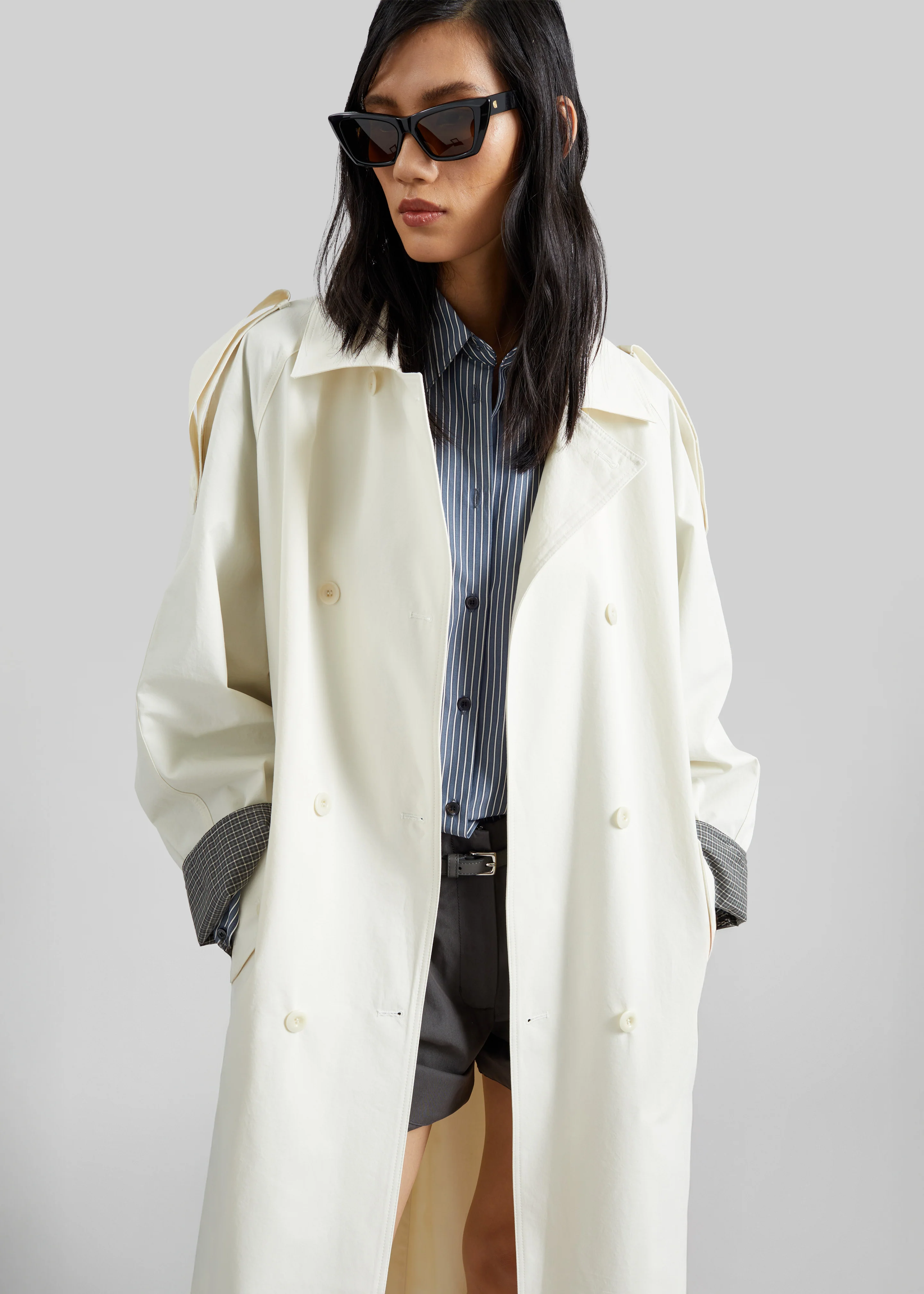 Brion Contrast Cuff Trench Coat - Cream - Image 4
