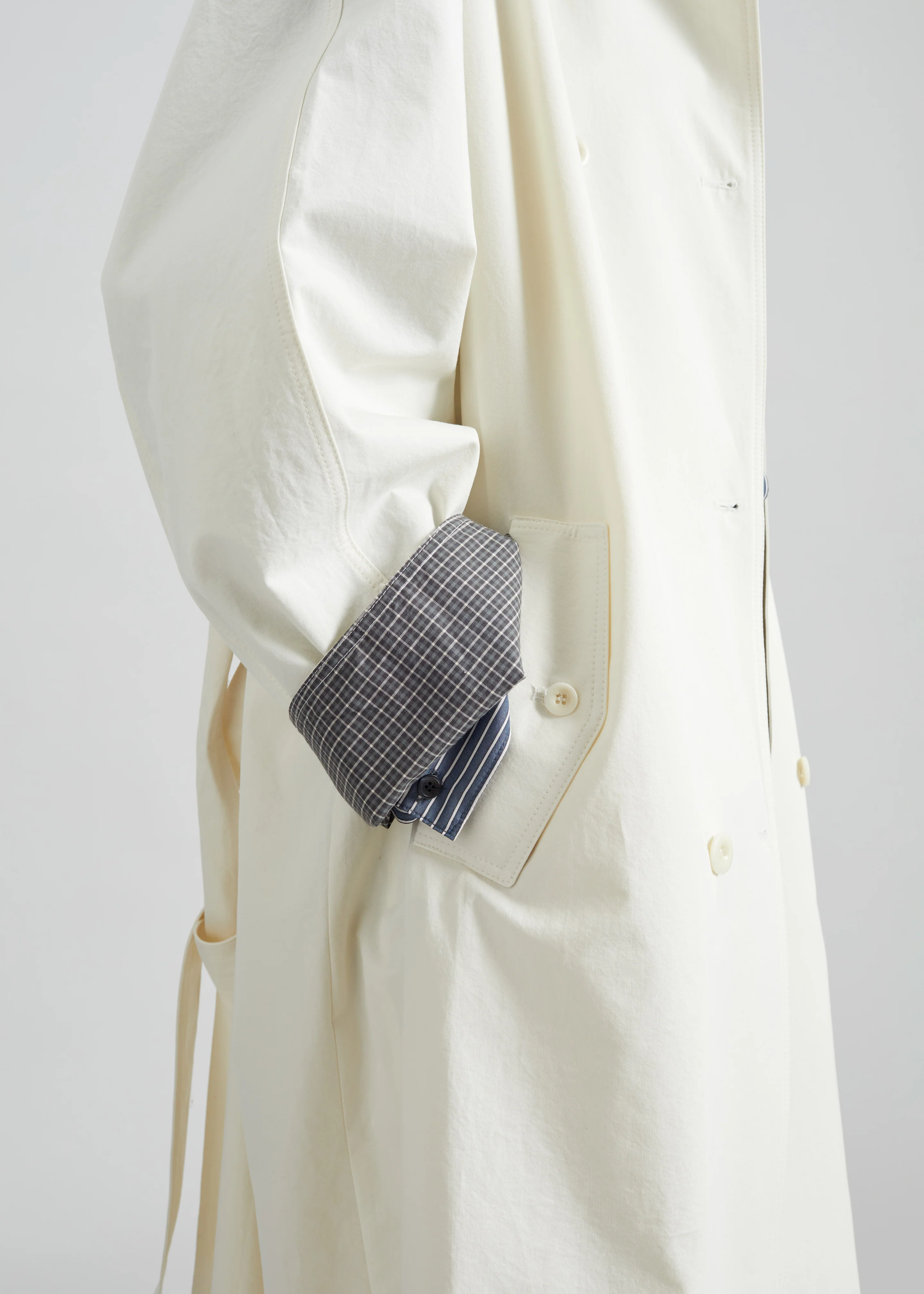 Brion Contrast Cuff Trench Coat - Cream - Image 6