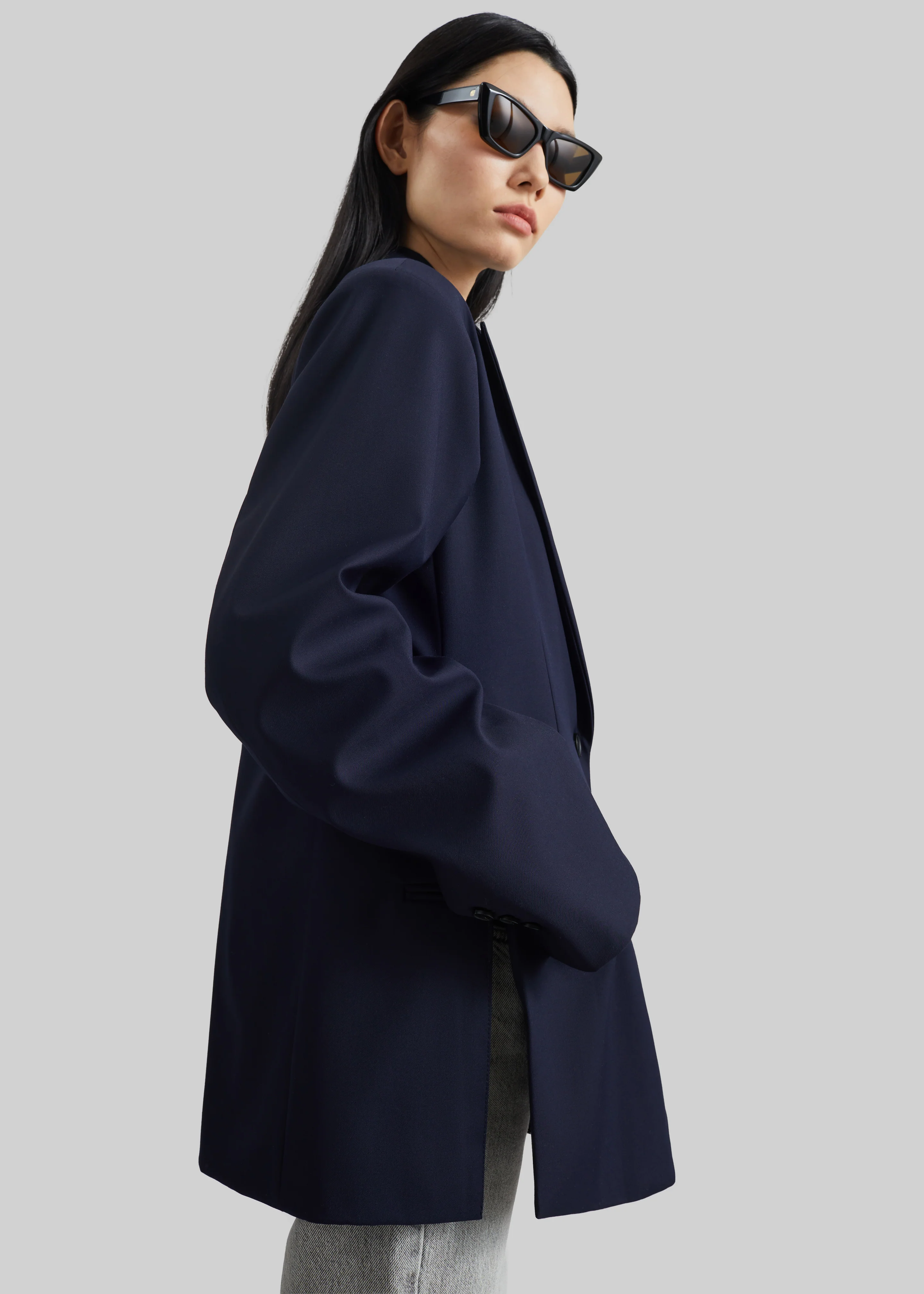 Canmore Double Vent Blazer - Navy - Image 7