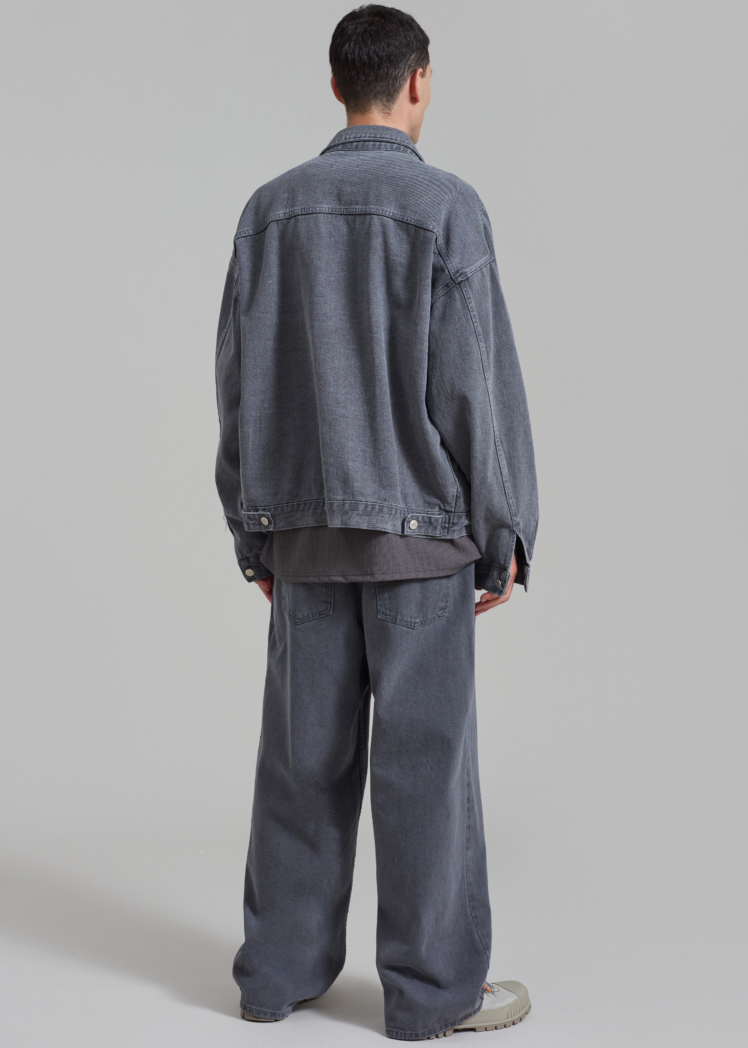 Connor Oversized Denim Jacket - Grey Wash - Image 6
