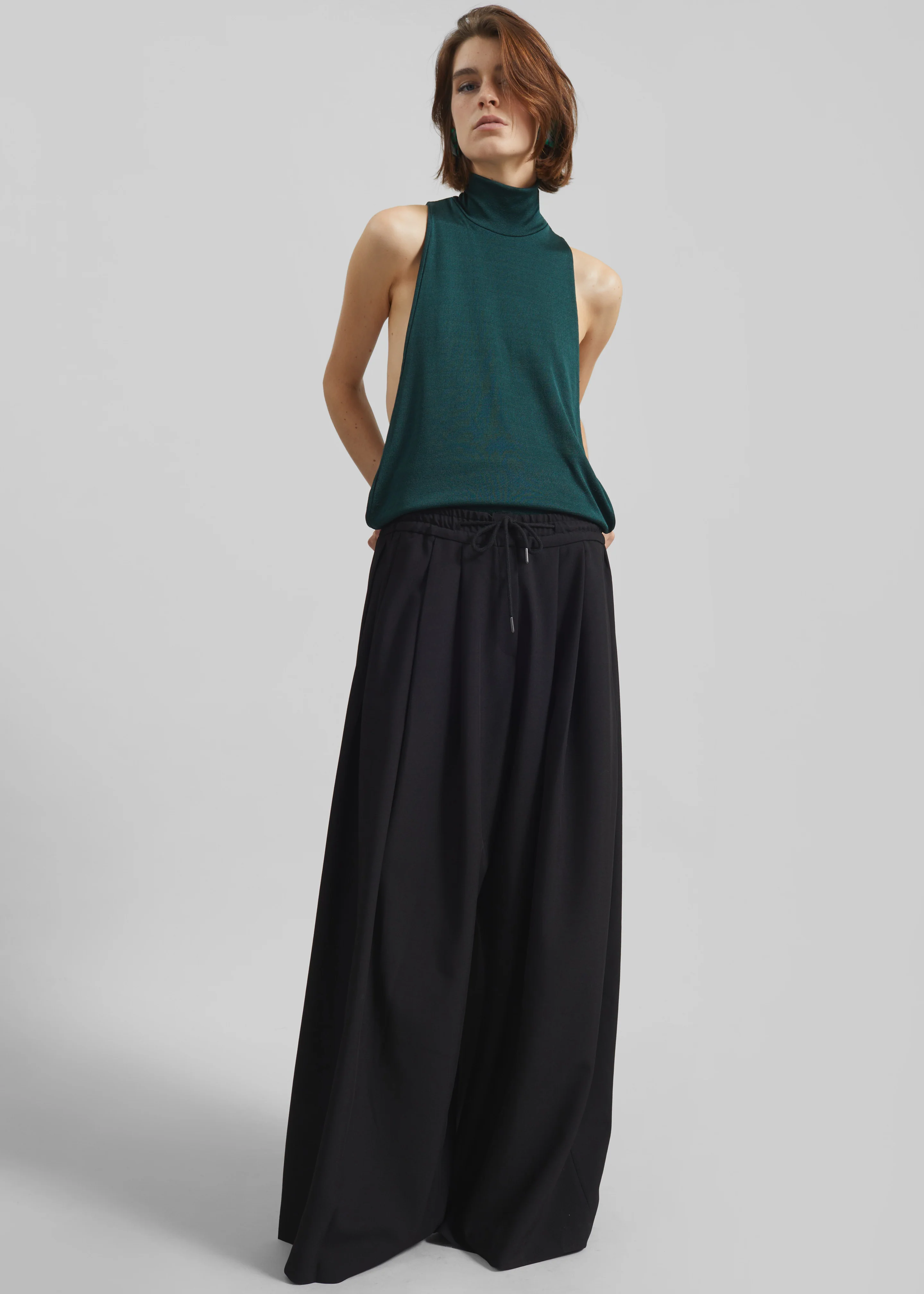 Corlen Pleated Wide Pants - Black - Image 7