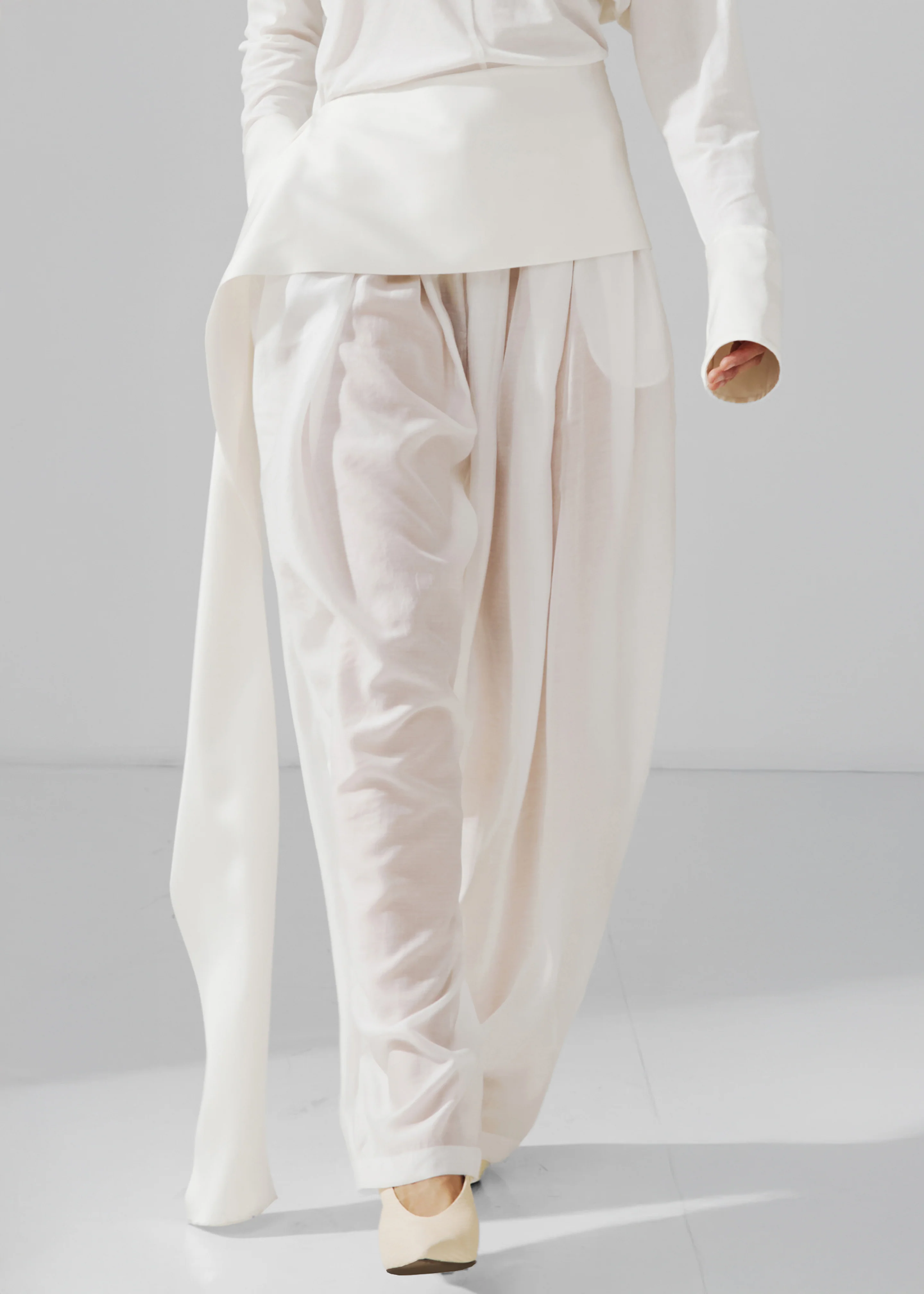 Darkpark Simona Balloon Pants - White - Image 3