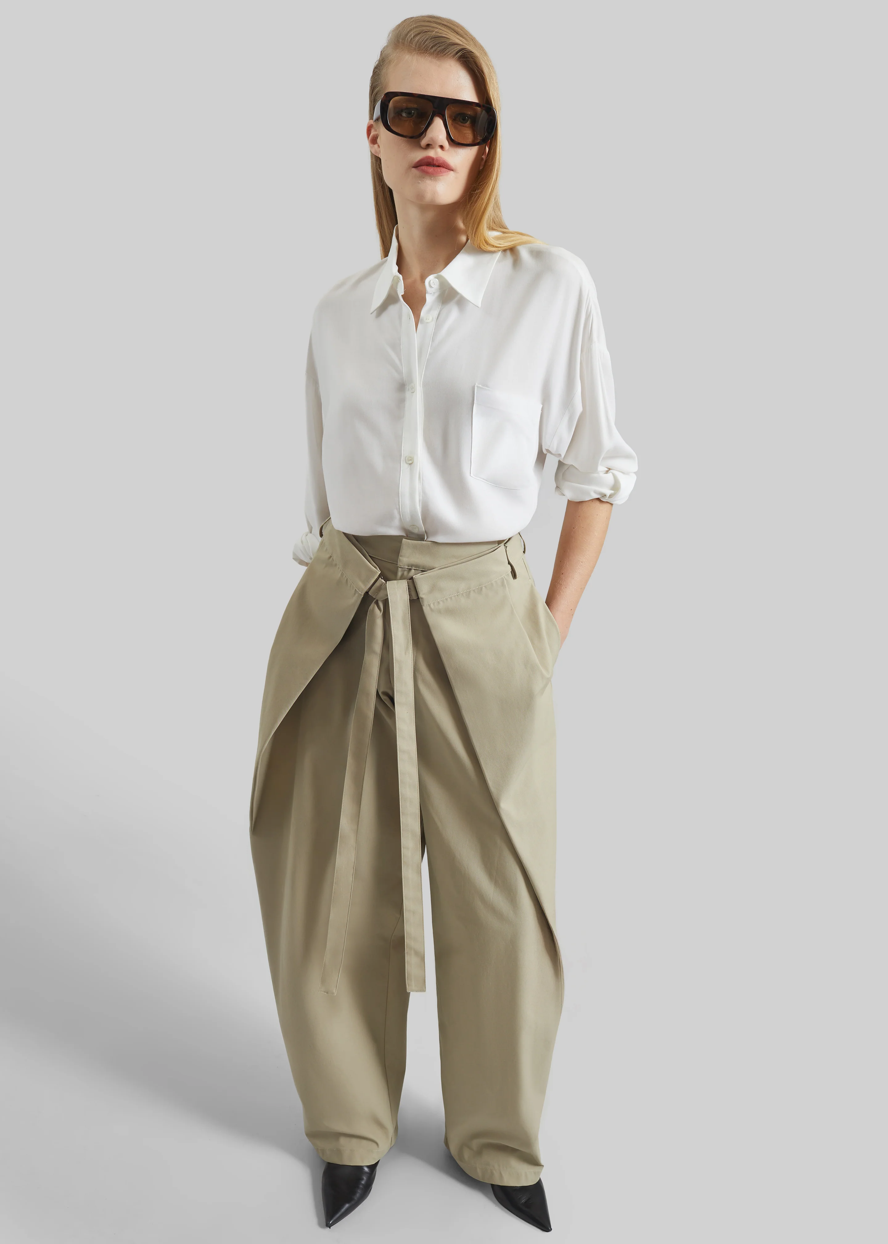Darkpark Stella Tie-Front Pants - Taupe - Image 4