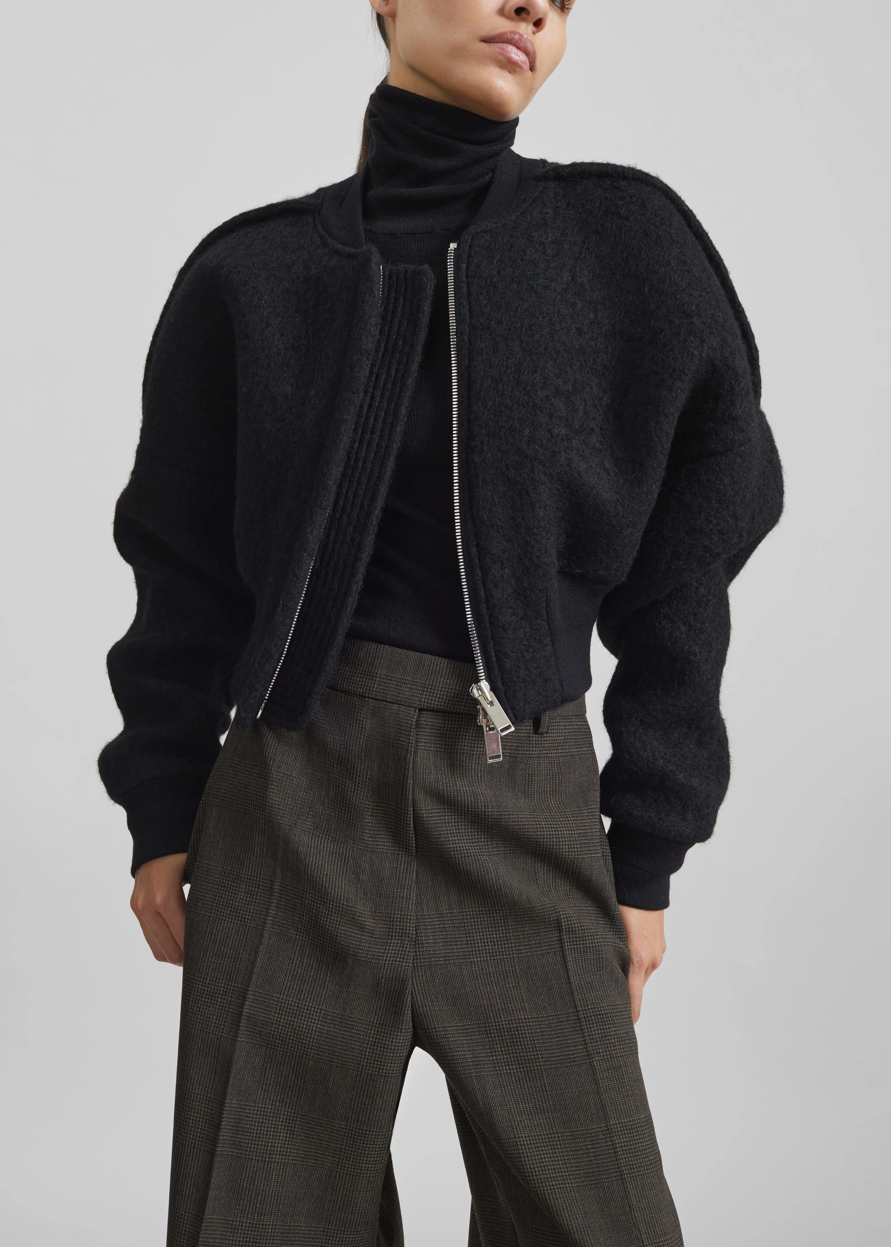 Dimaro Wool Cropped Bomber Jacket - Black - Image 3