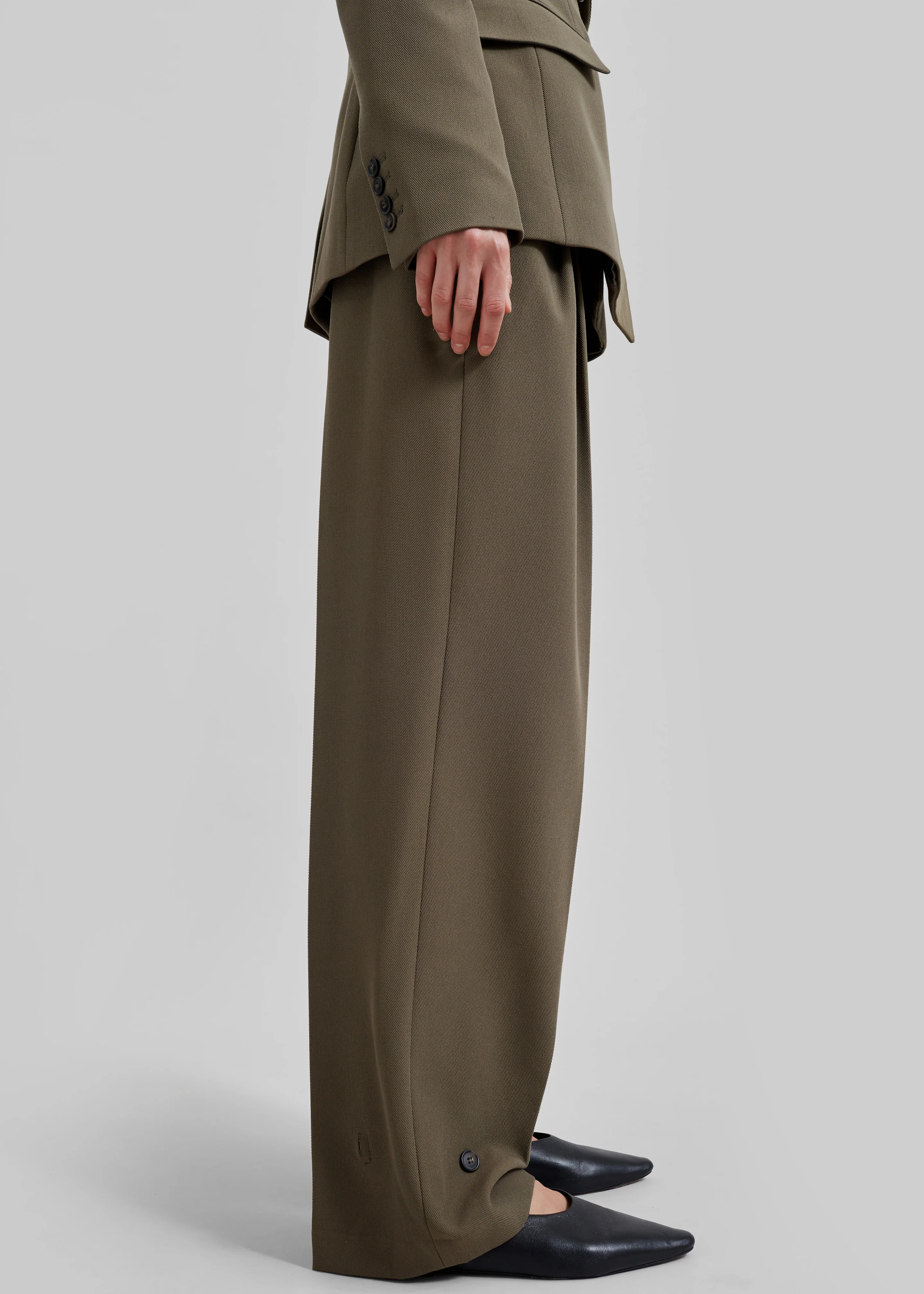 Dina Pleated Trousers - Khaki - Image 12