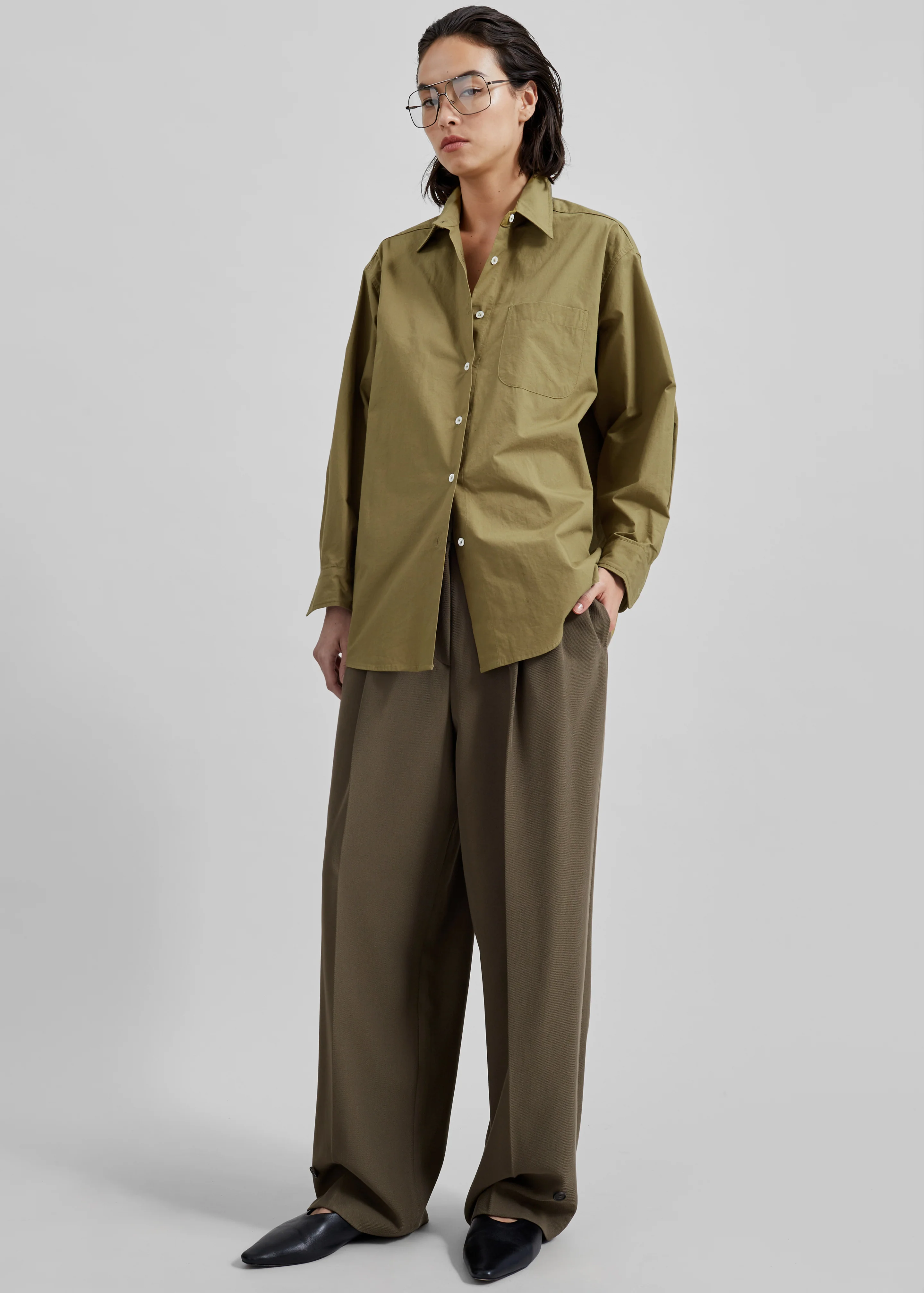 Dina Pleated Trousers - Khaki - Image 6