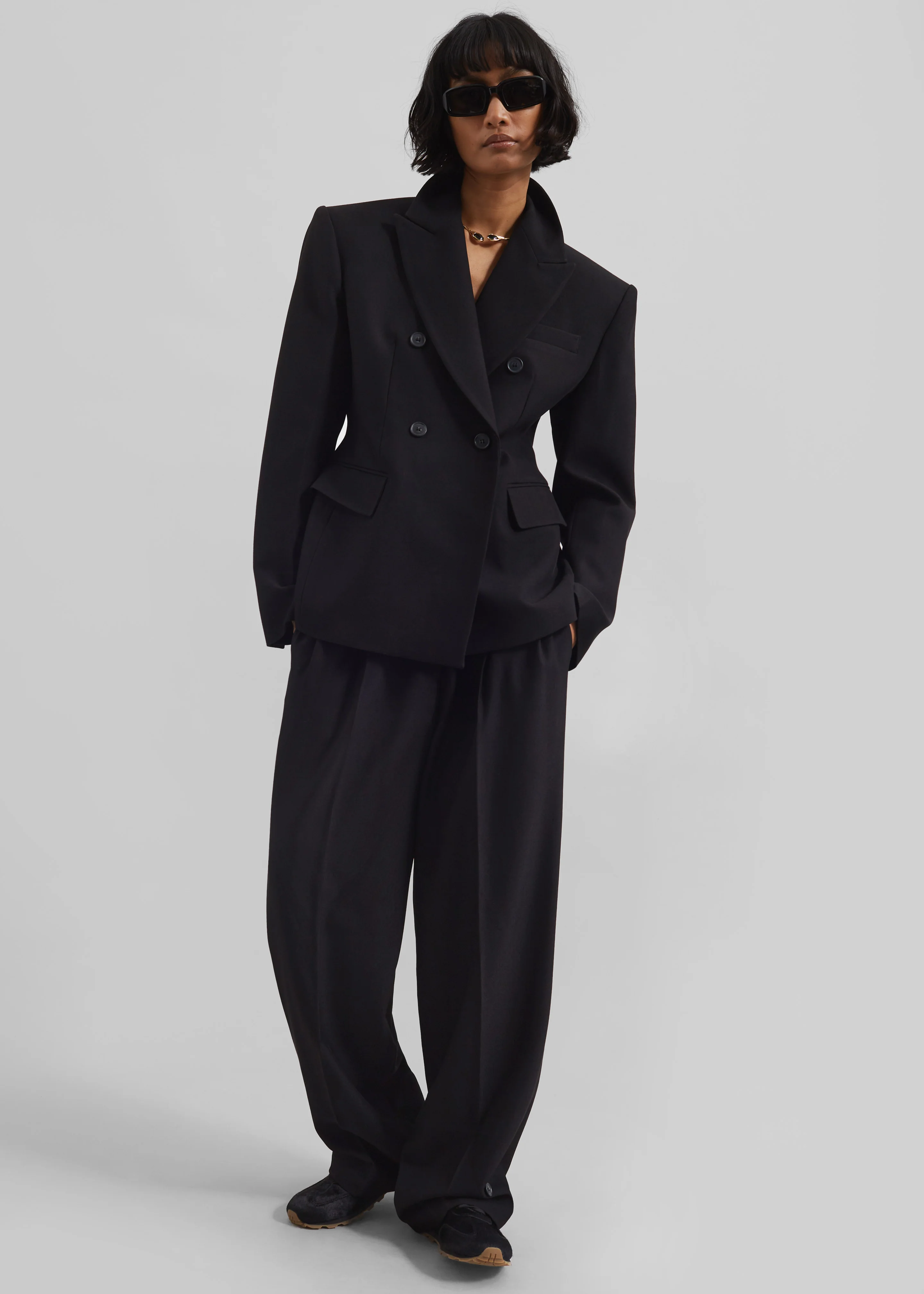 Doyer Pleated Trousers - Black - Image 2