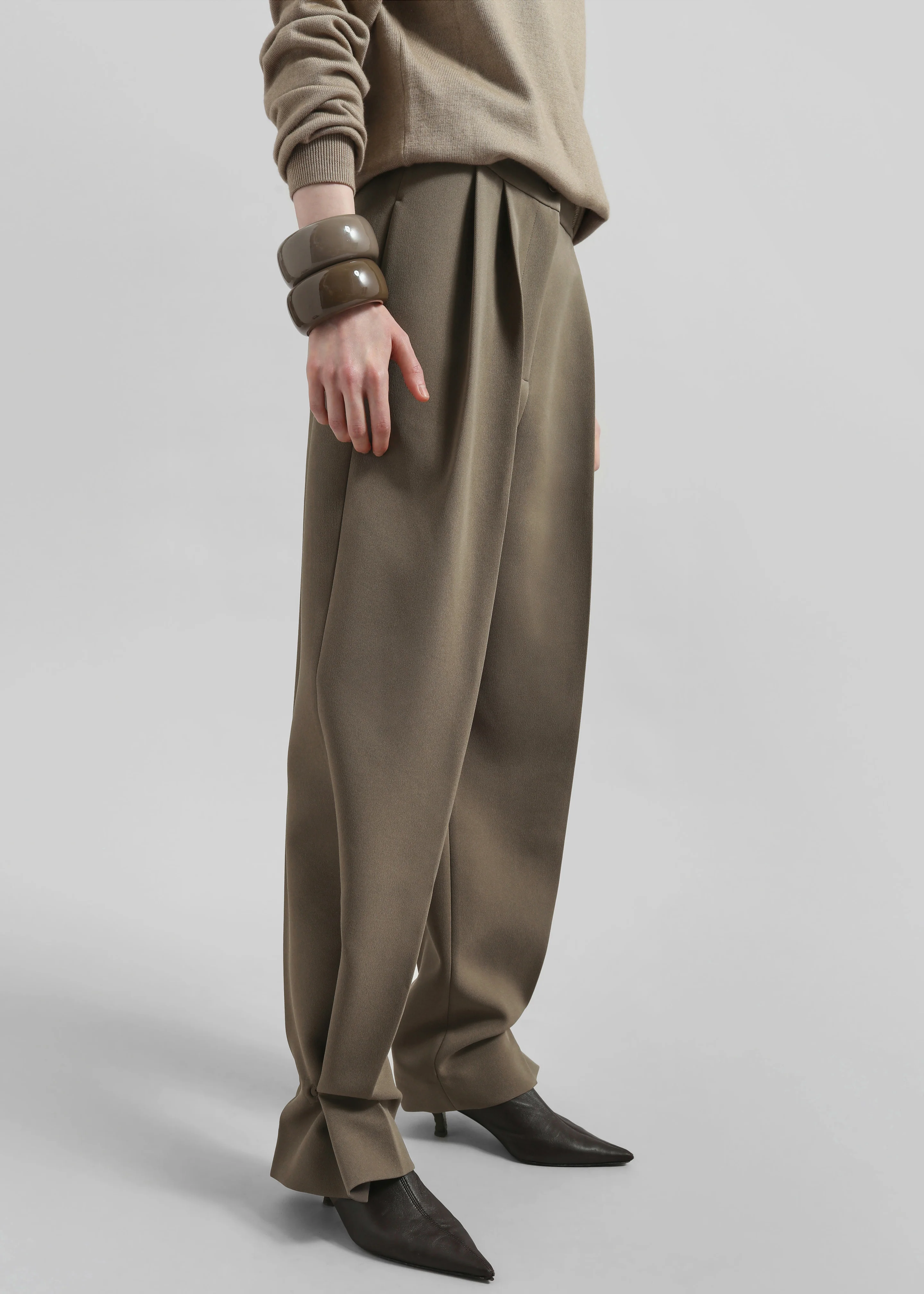 Doyer Pleated Trousers - Moss Green - Image 2