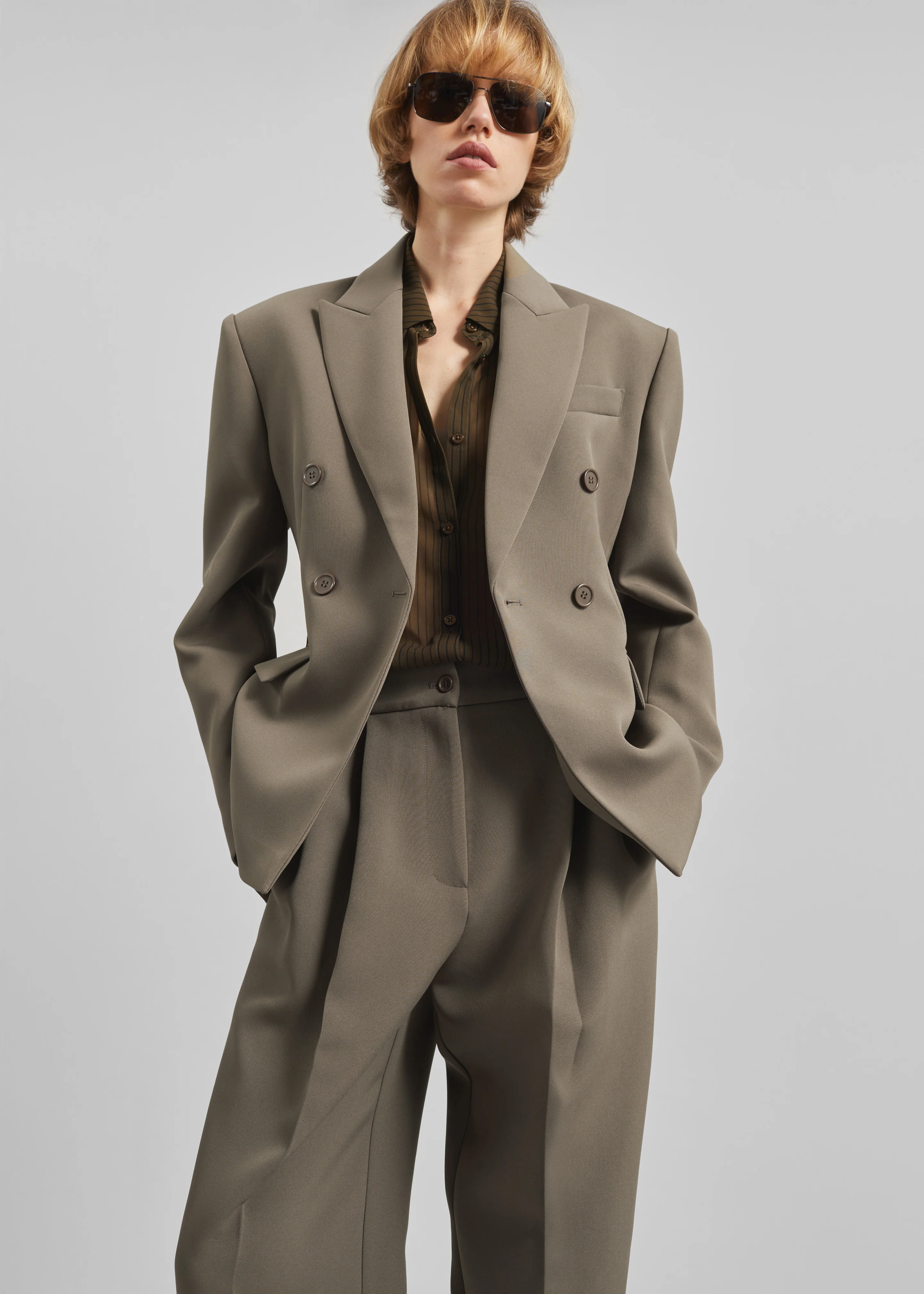 Doyer Pleated Trousers - Moss Green - Image 5