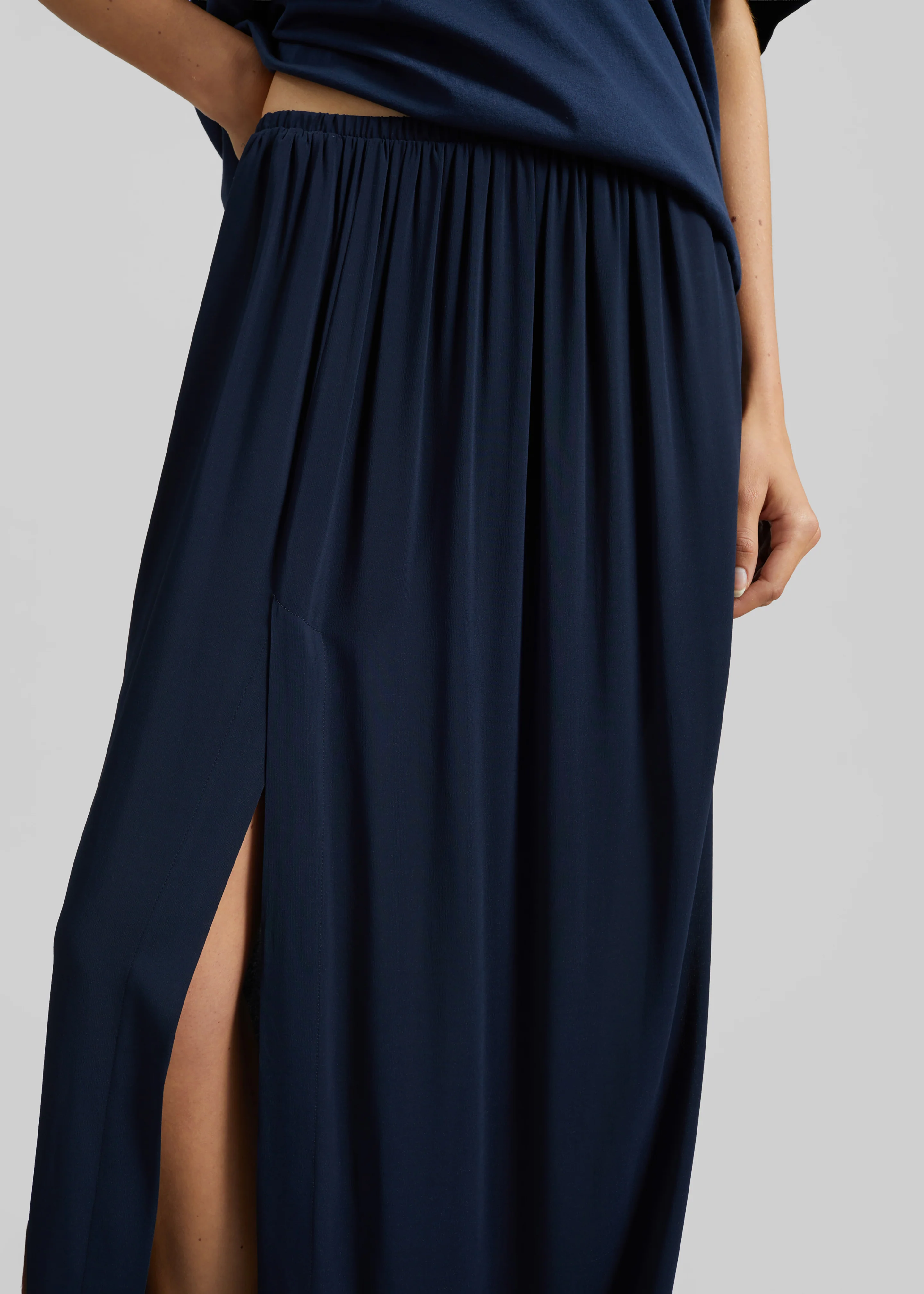 Elie Silk Fluid Maxi Skirt - Navy - Image 5