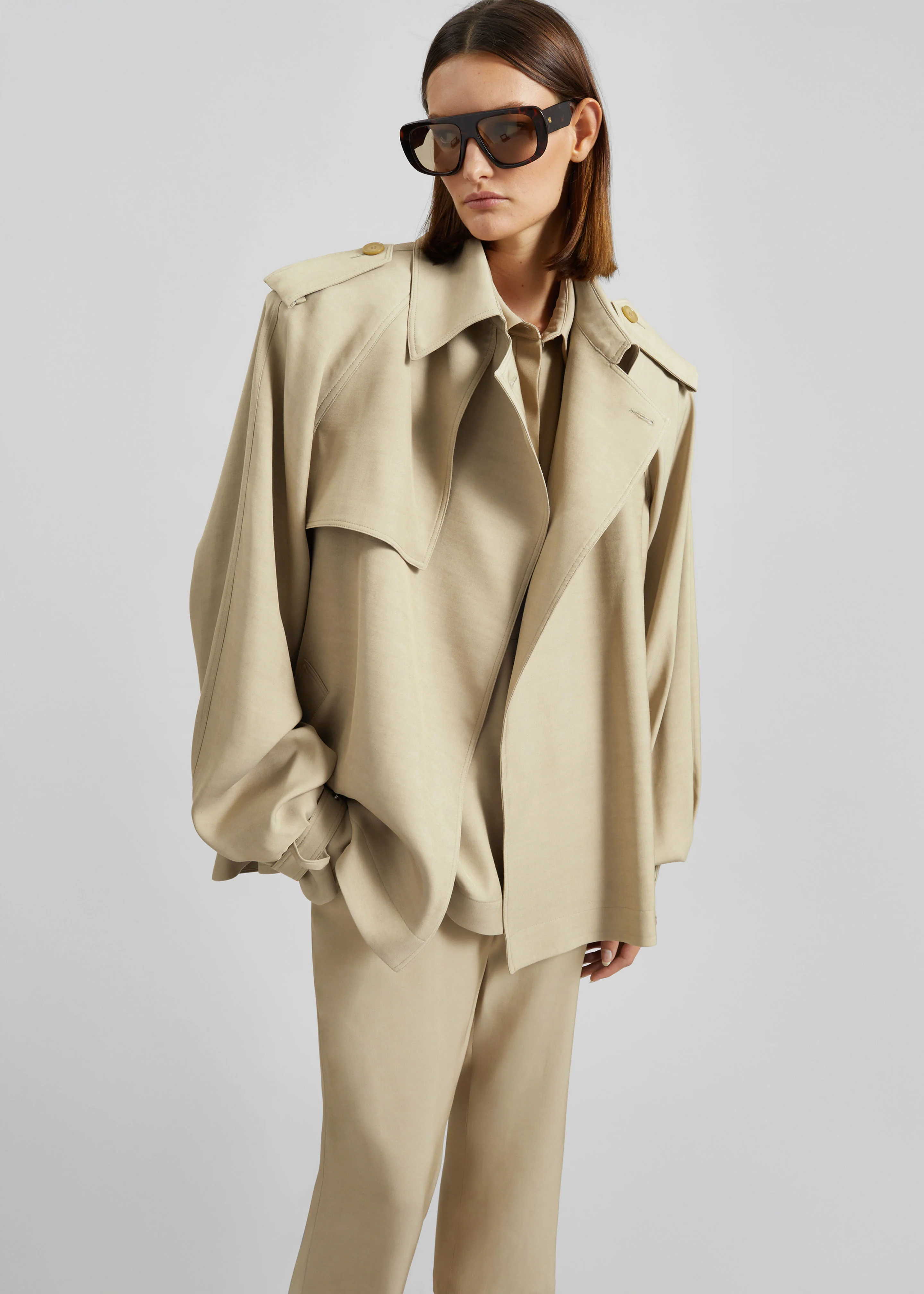 Elva Fluid Short Trench - Beige - Image 6
