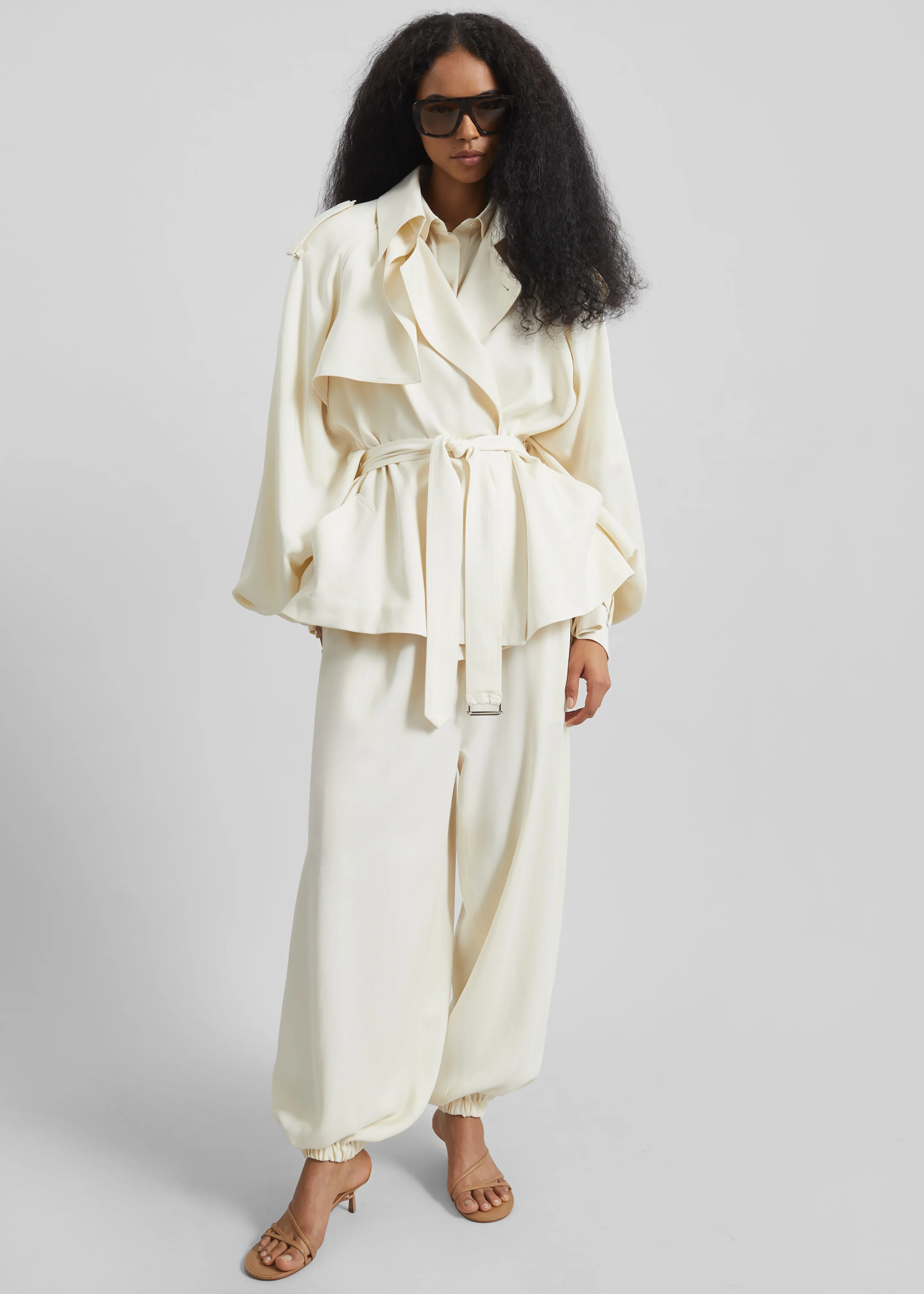 Elva Fluid Short Trench - Ivory - Image 7