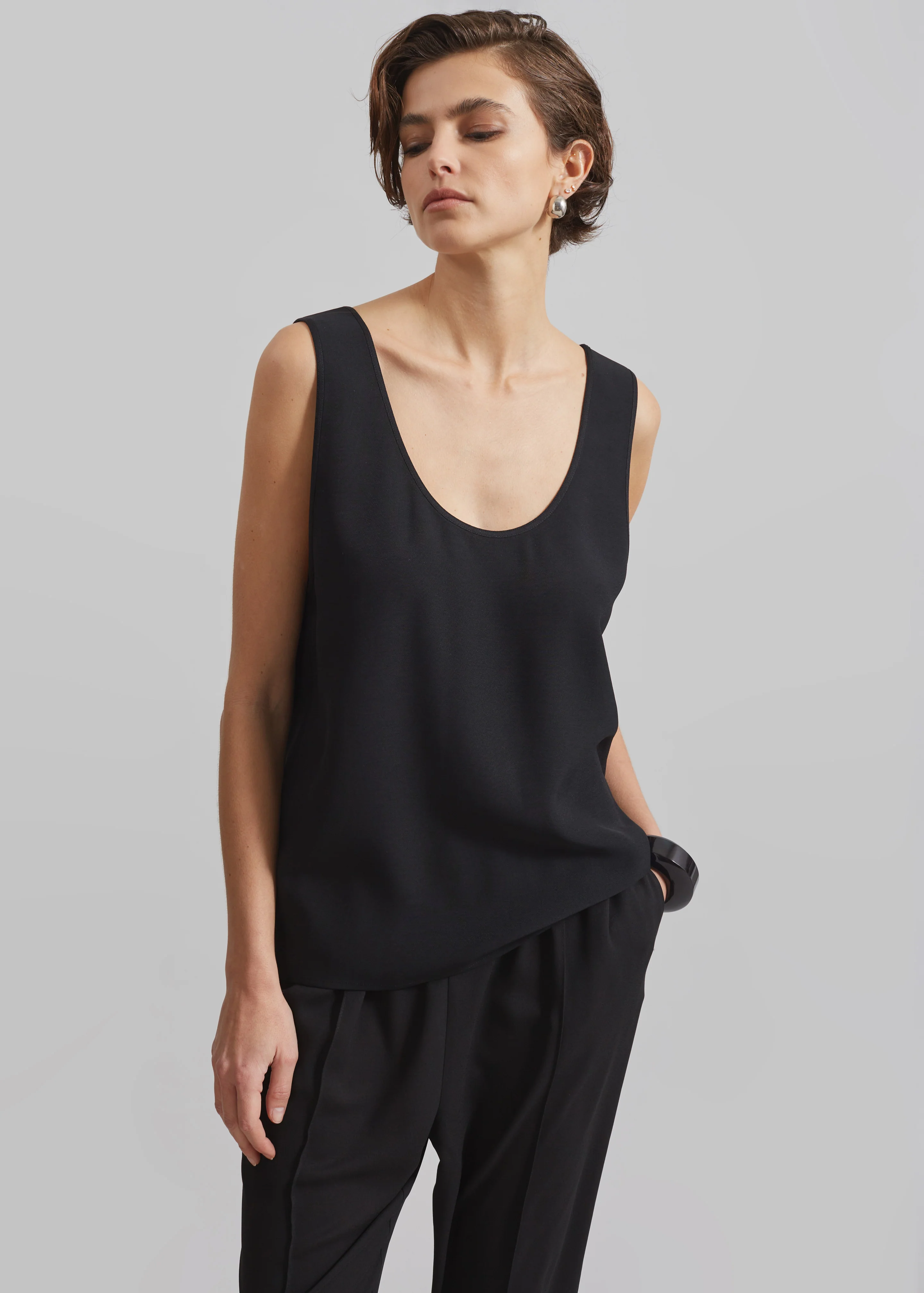Esten Tank Top - Black - Image 3