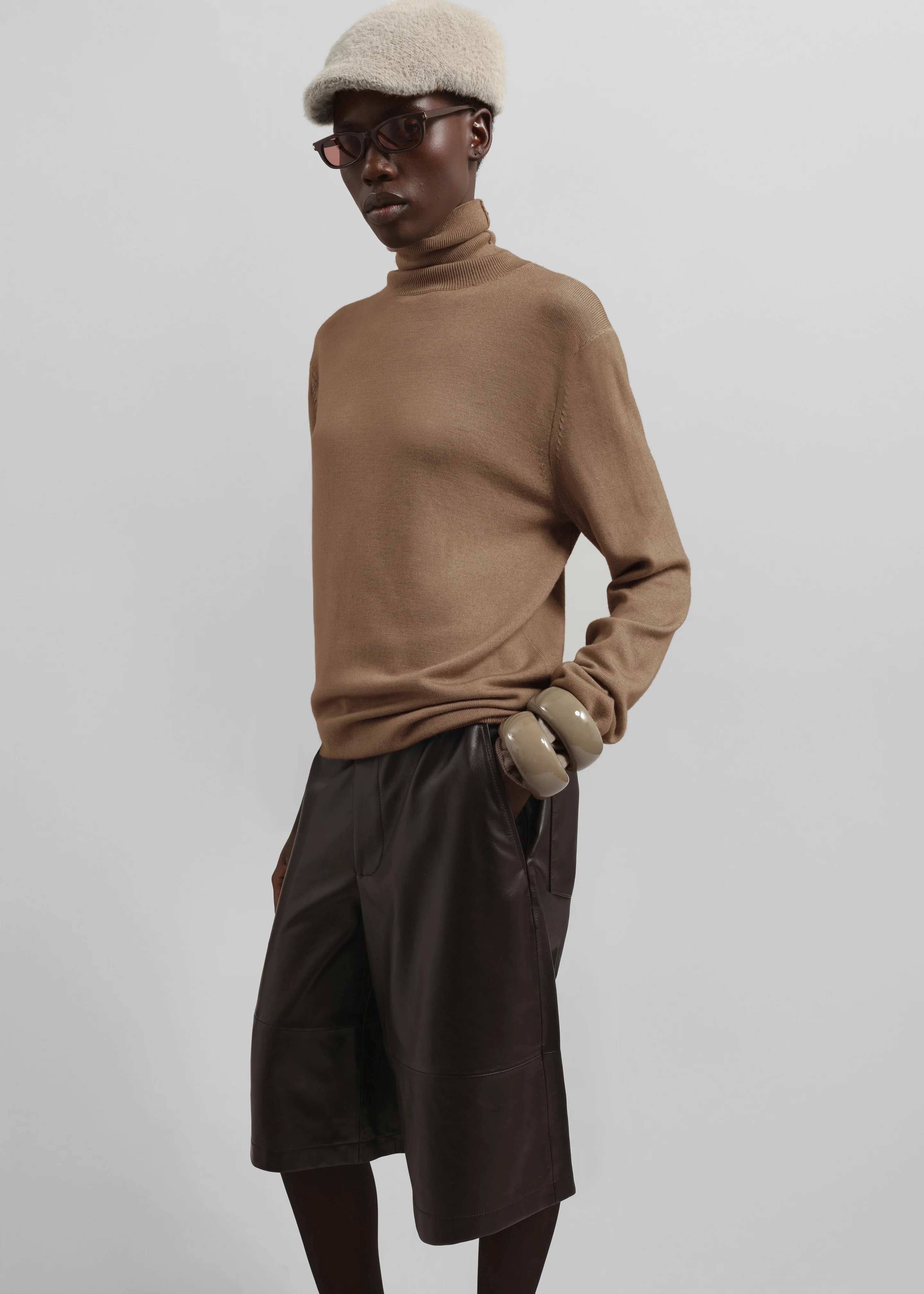 Eve Thin Turtleneck Sweater - Camel - Image 2