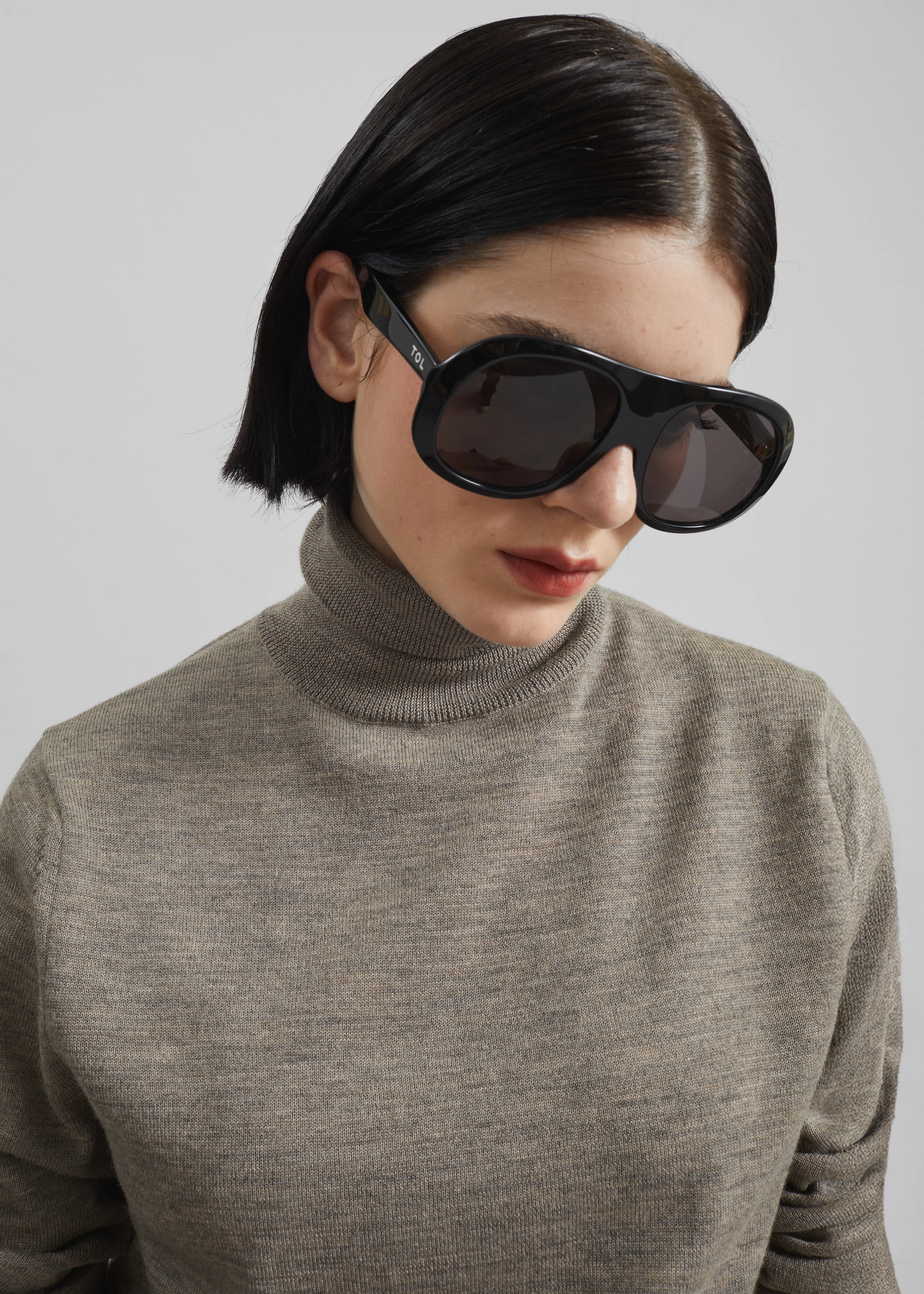 Eve Thin Turtleneck Sweater - Taupe - Image 2