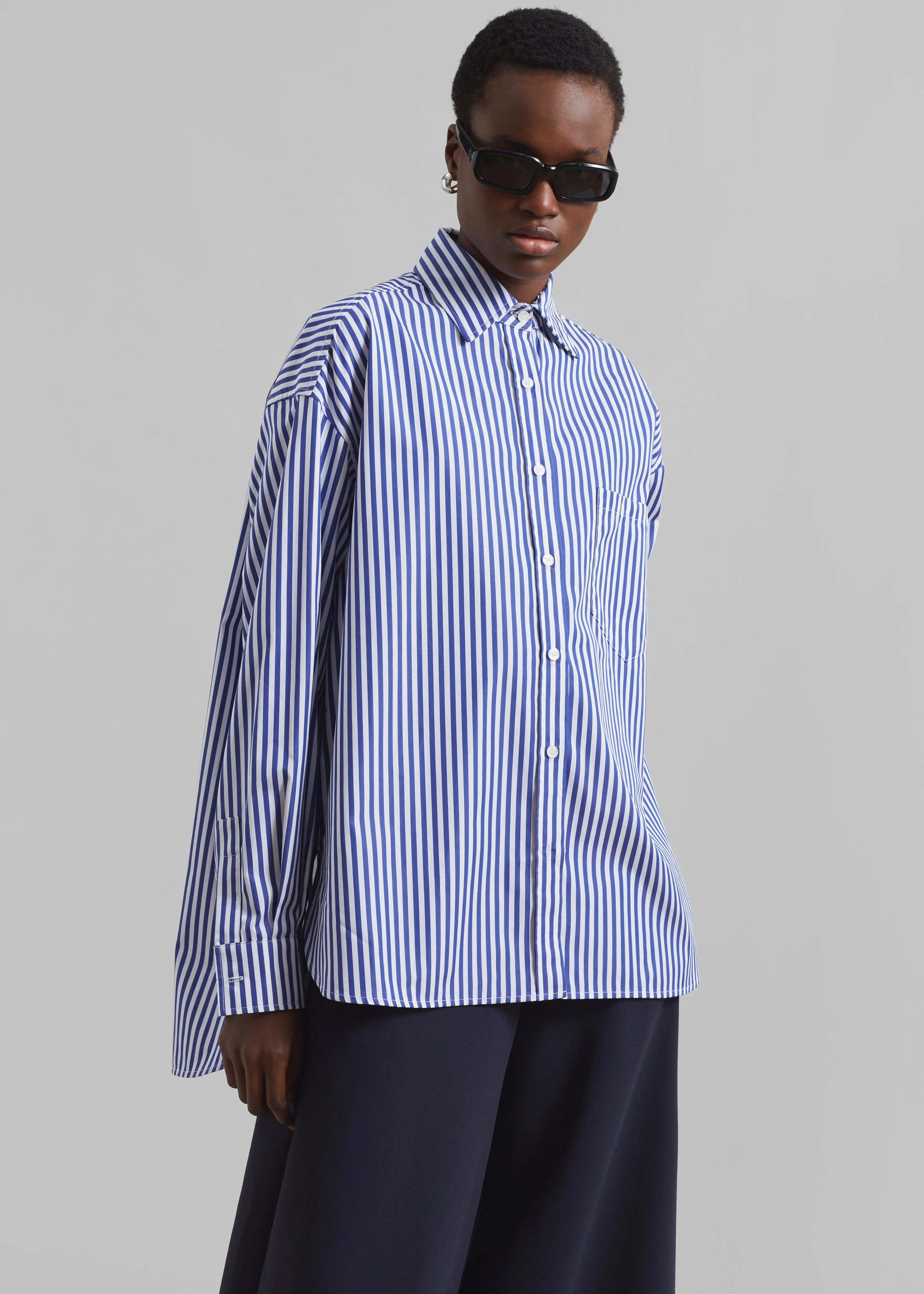 Georgia Boxy Shirt - White/Blue Stripe - Image 3