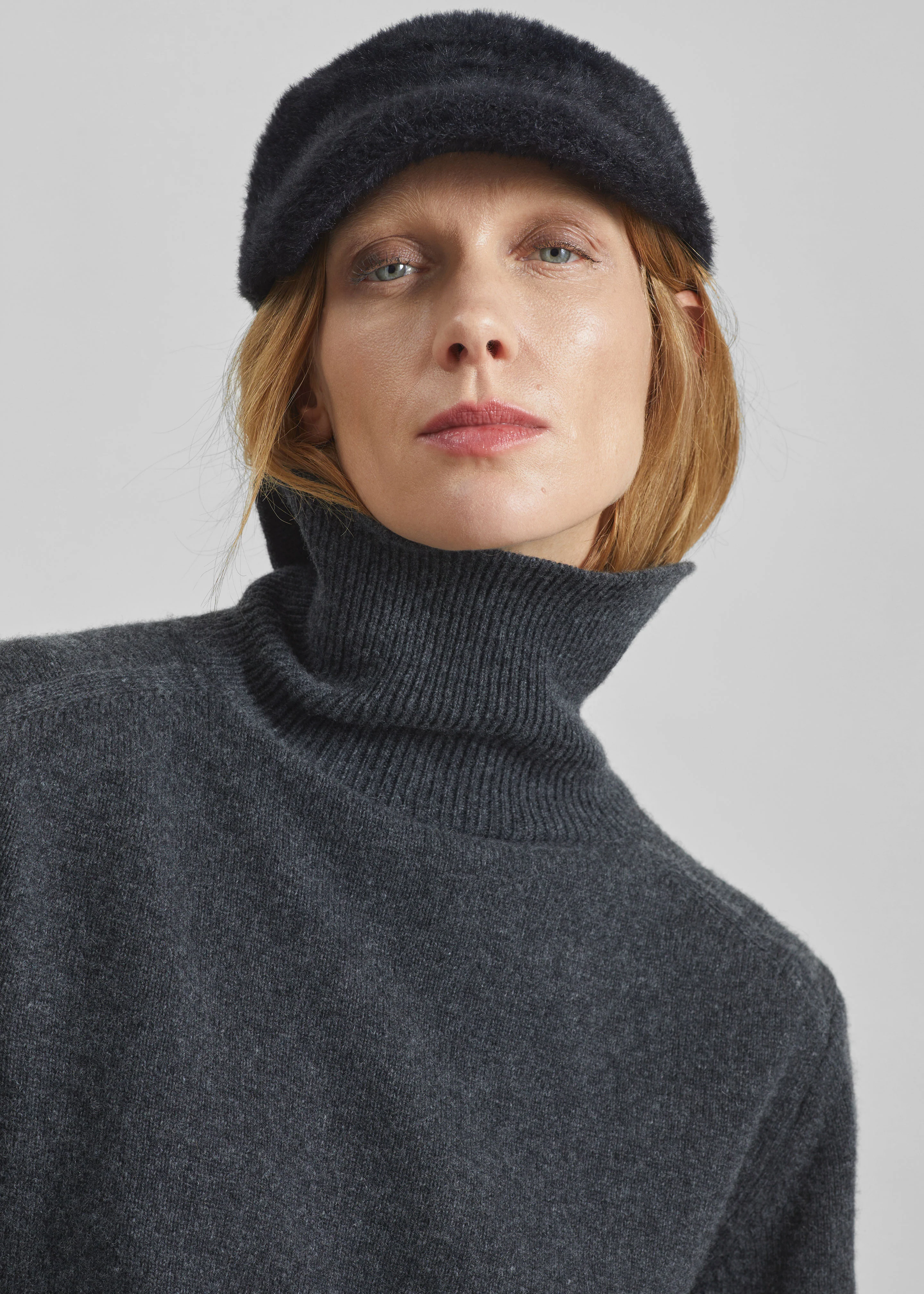 Grenaa Wool Turtleneck Sweater - Dark Grey - Image 5