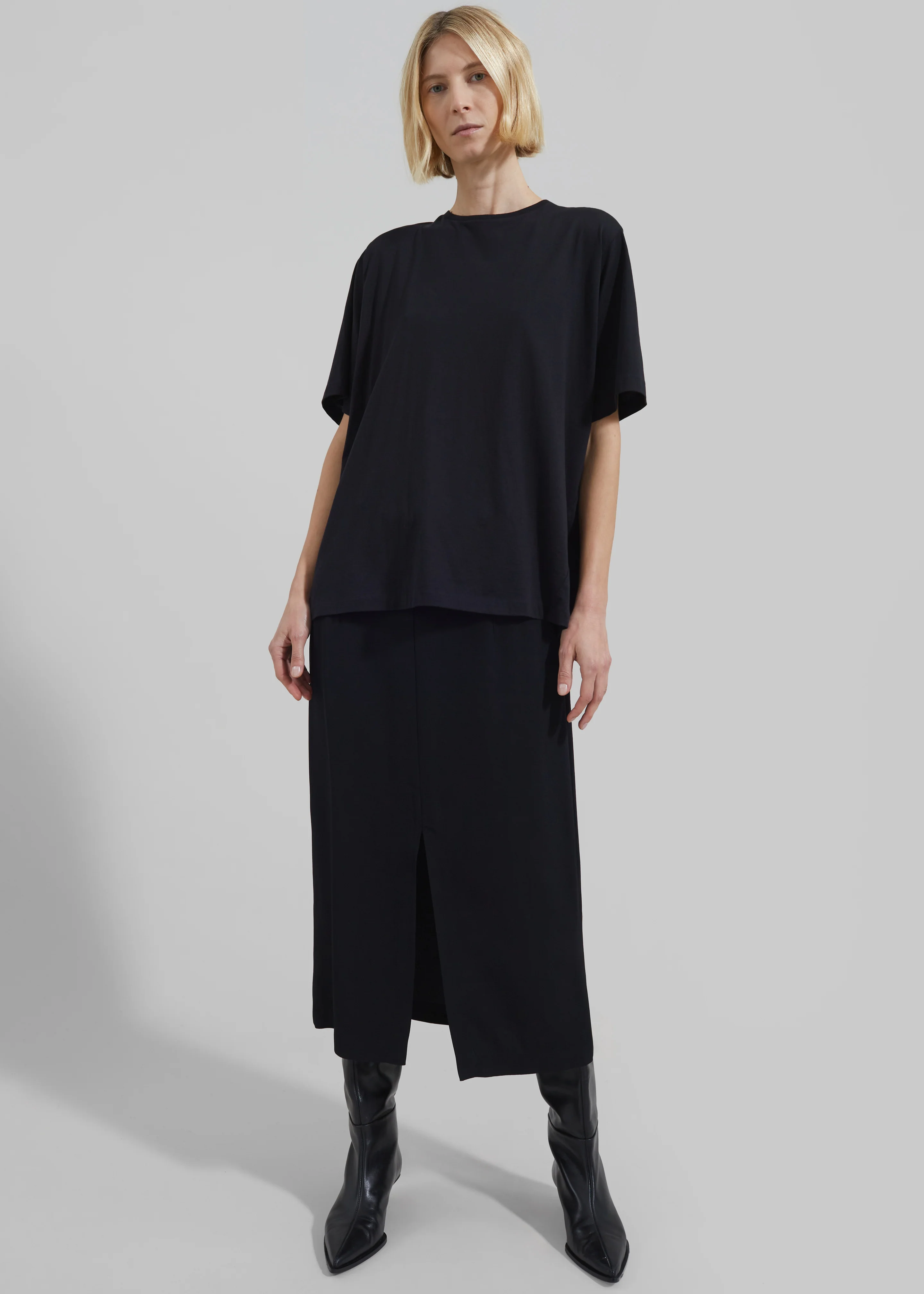 Harper Soft Organic T-Shirt - Black - Image 2