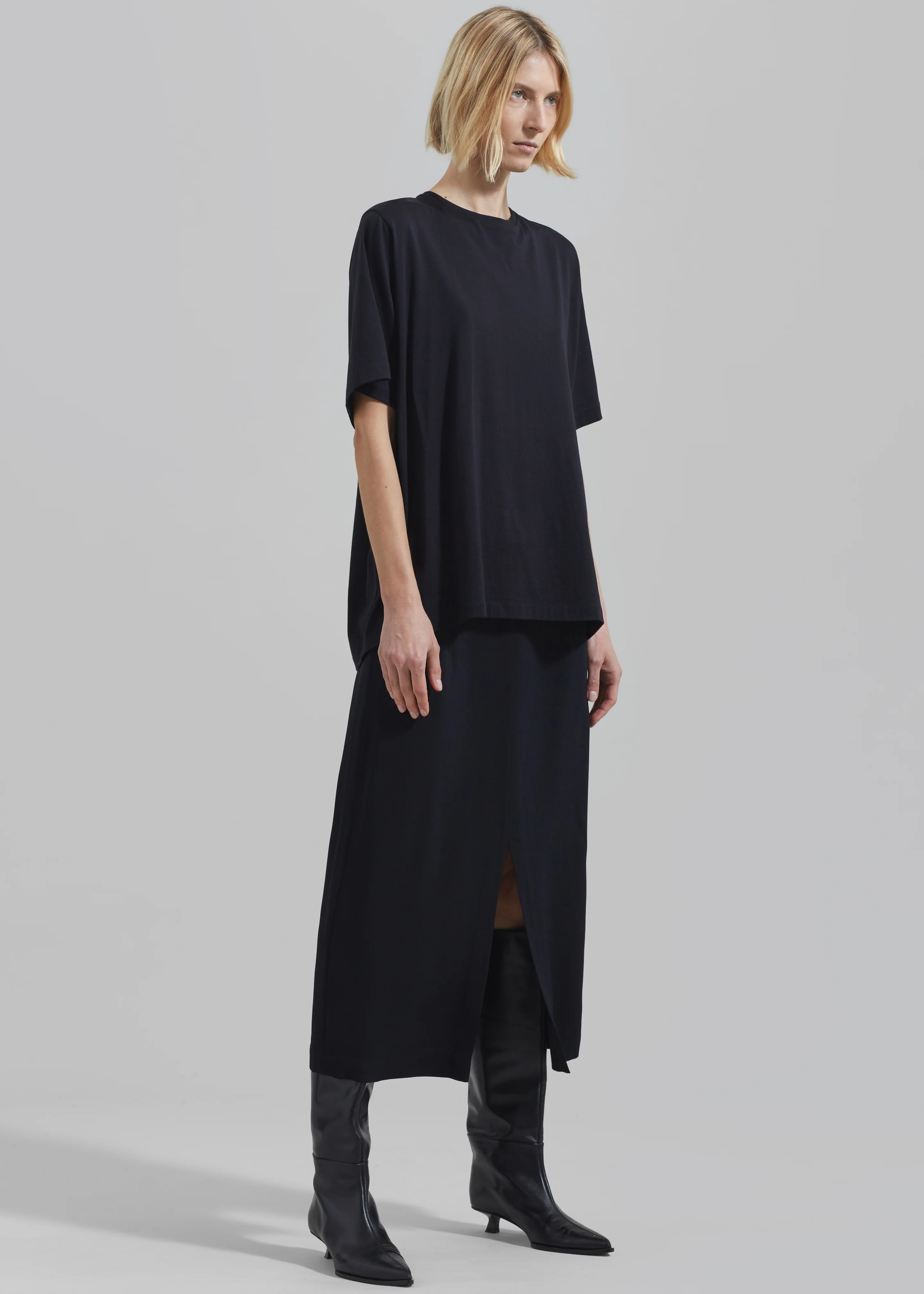 Harper Soft Organic T-Shirt - Black - Image 8