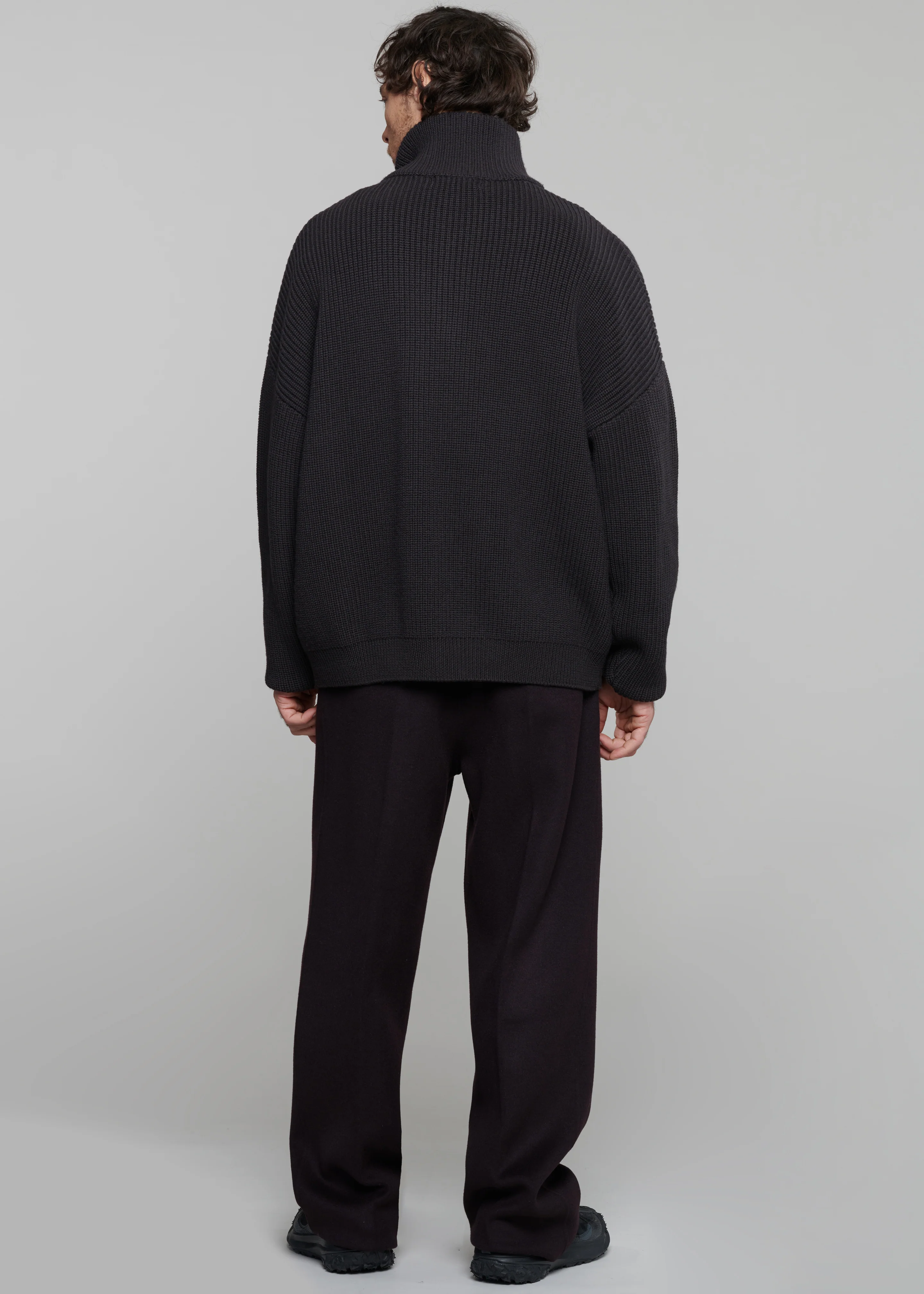 Harrison Quarter Zip Jumper - Dark Plum - Image 9