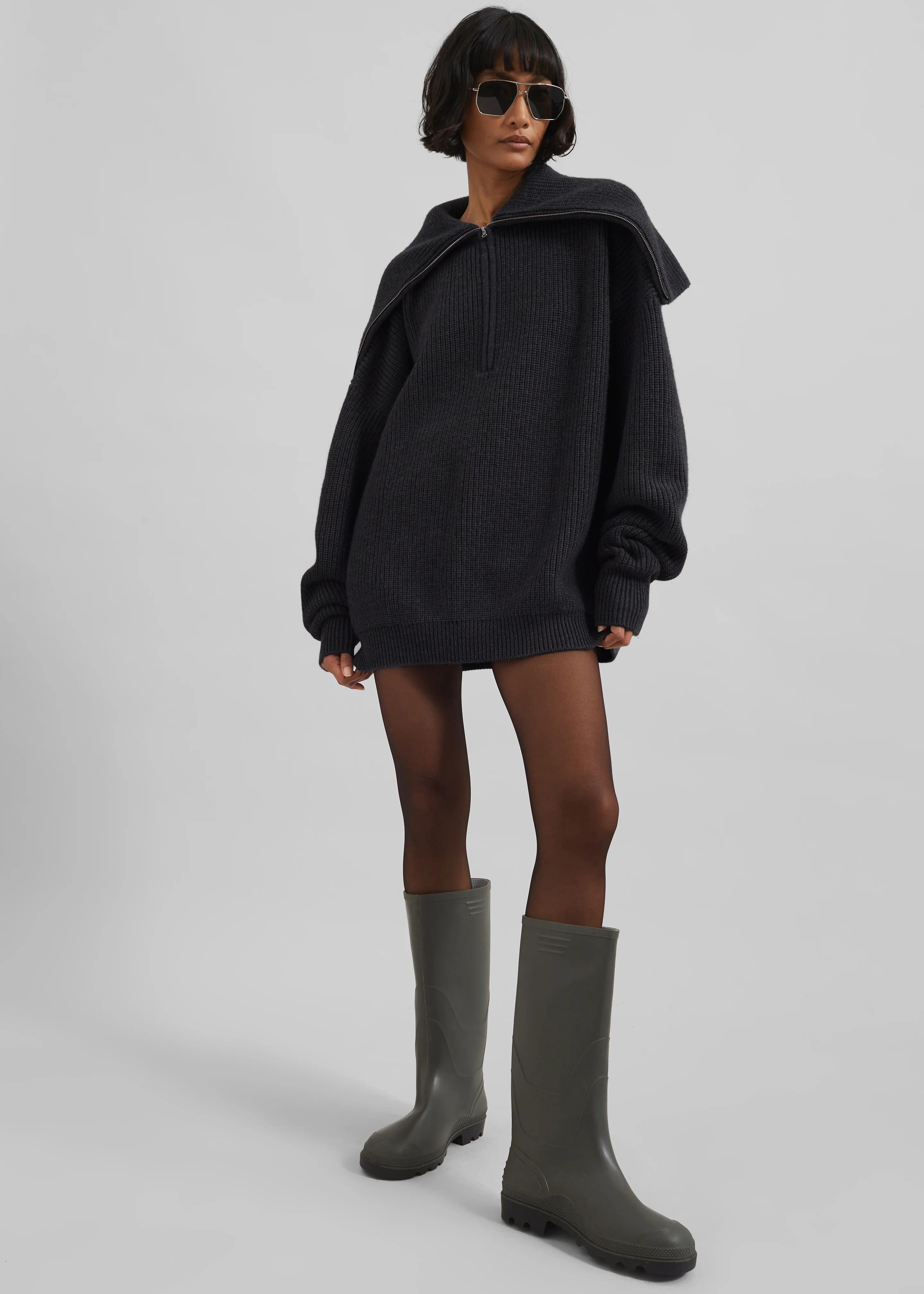 Hazel Oversized Wool Jumper - Dark Grey - Image 3