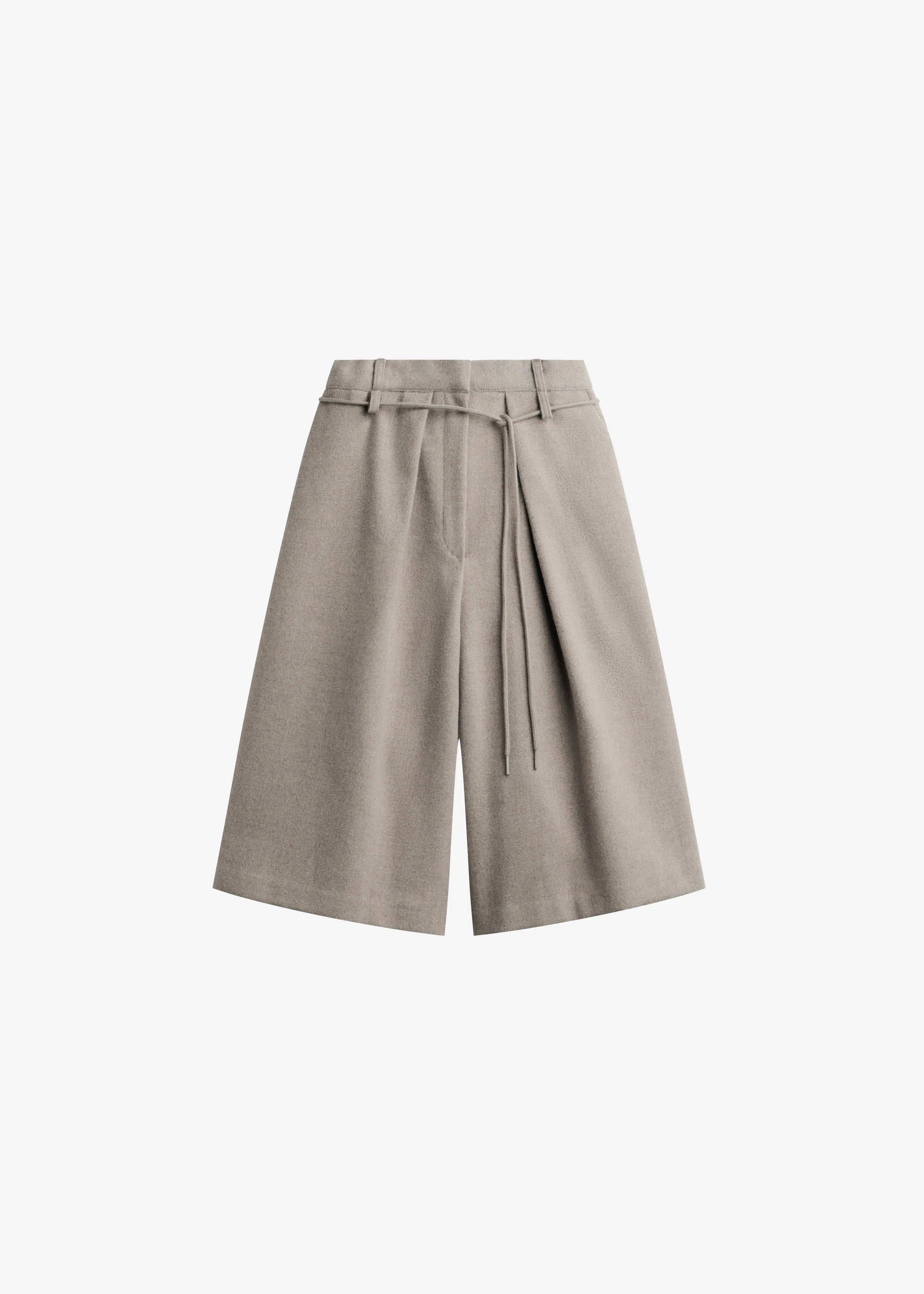 Hemavan Bermuda Shorts - Taupe - Image 8