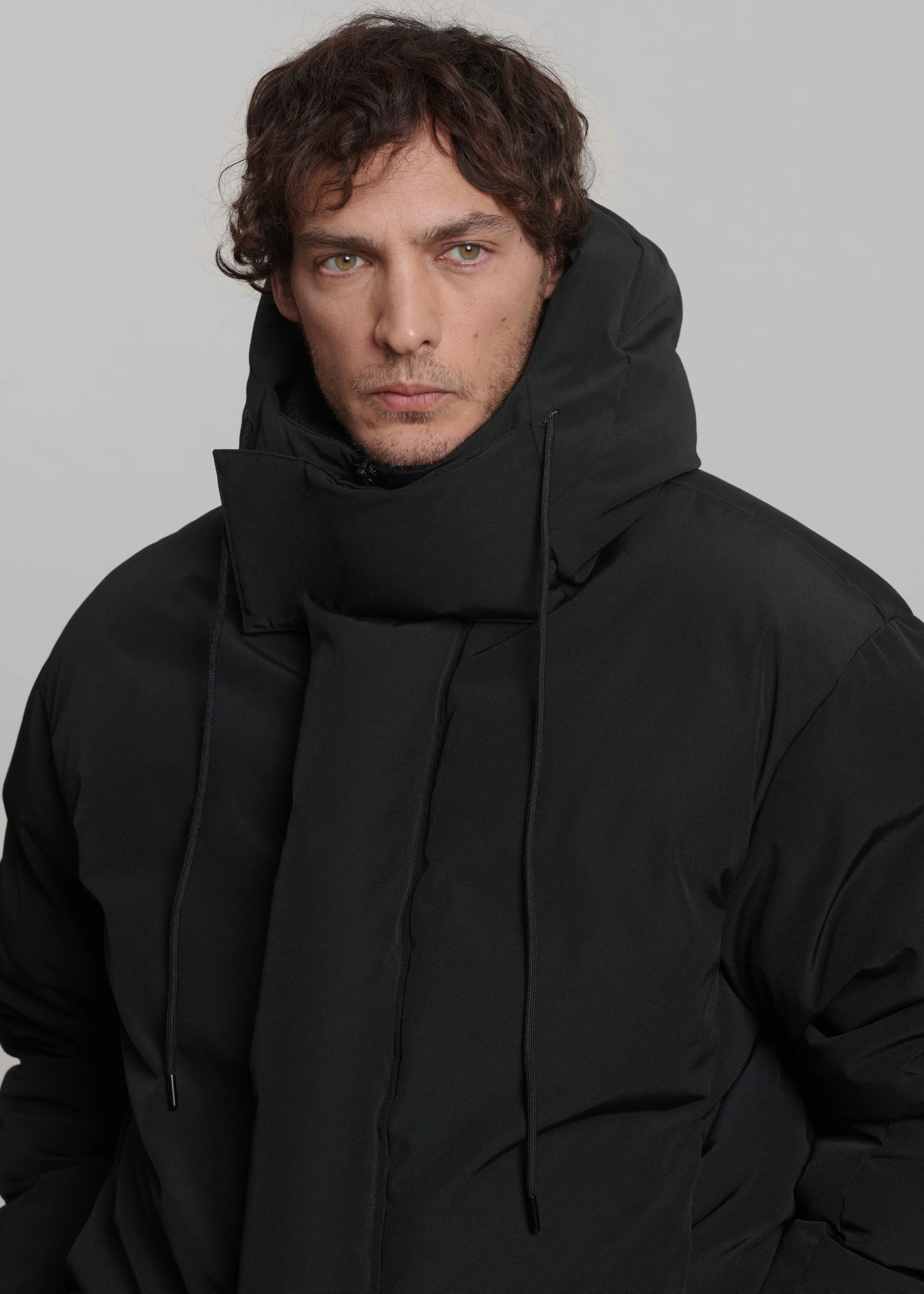 Holden Puffer Jacket - Black - Image 4