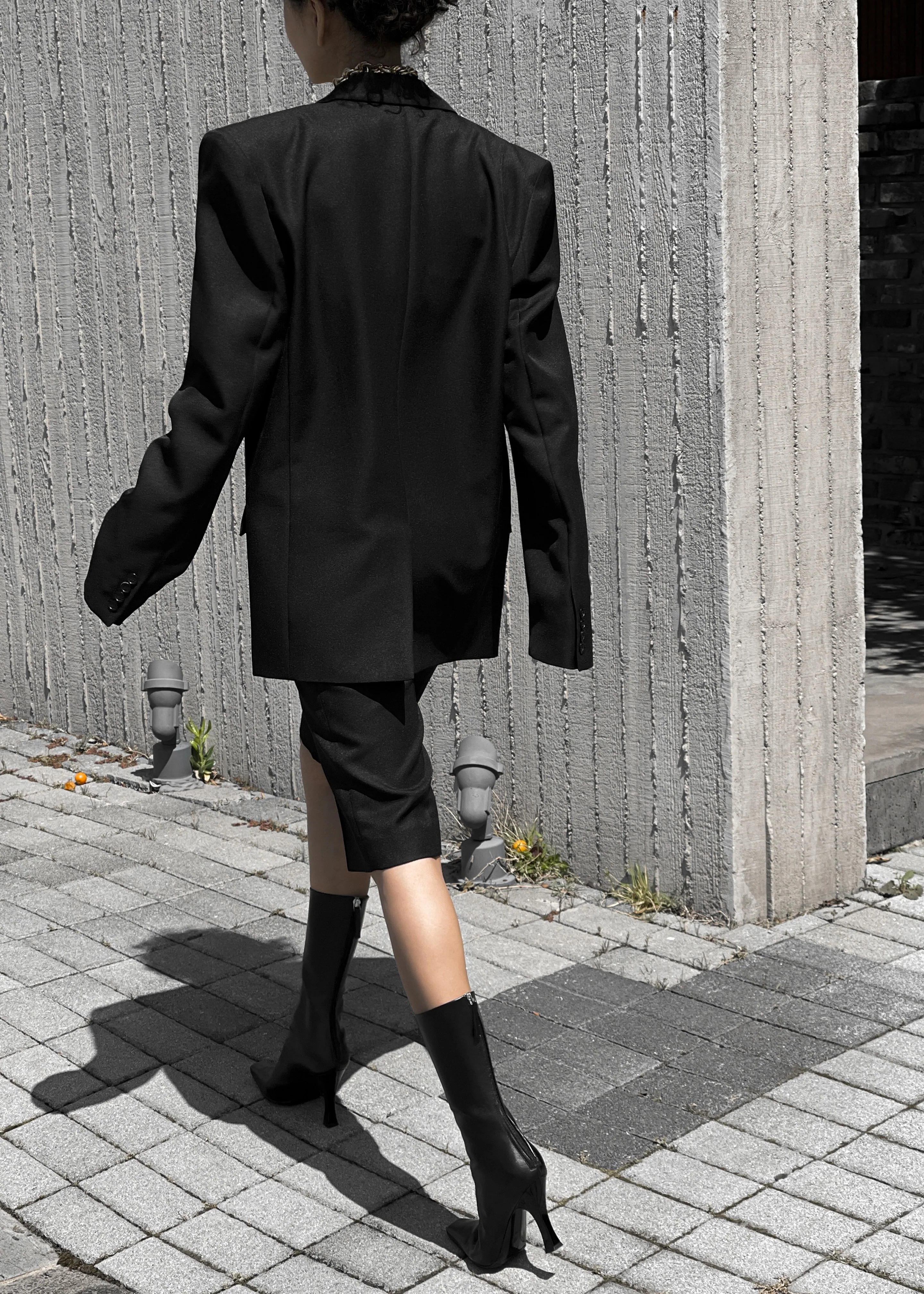 Jun Blazer - Black - Image 10
