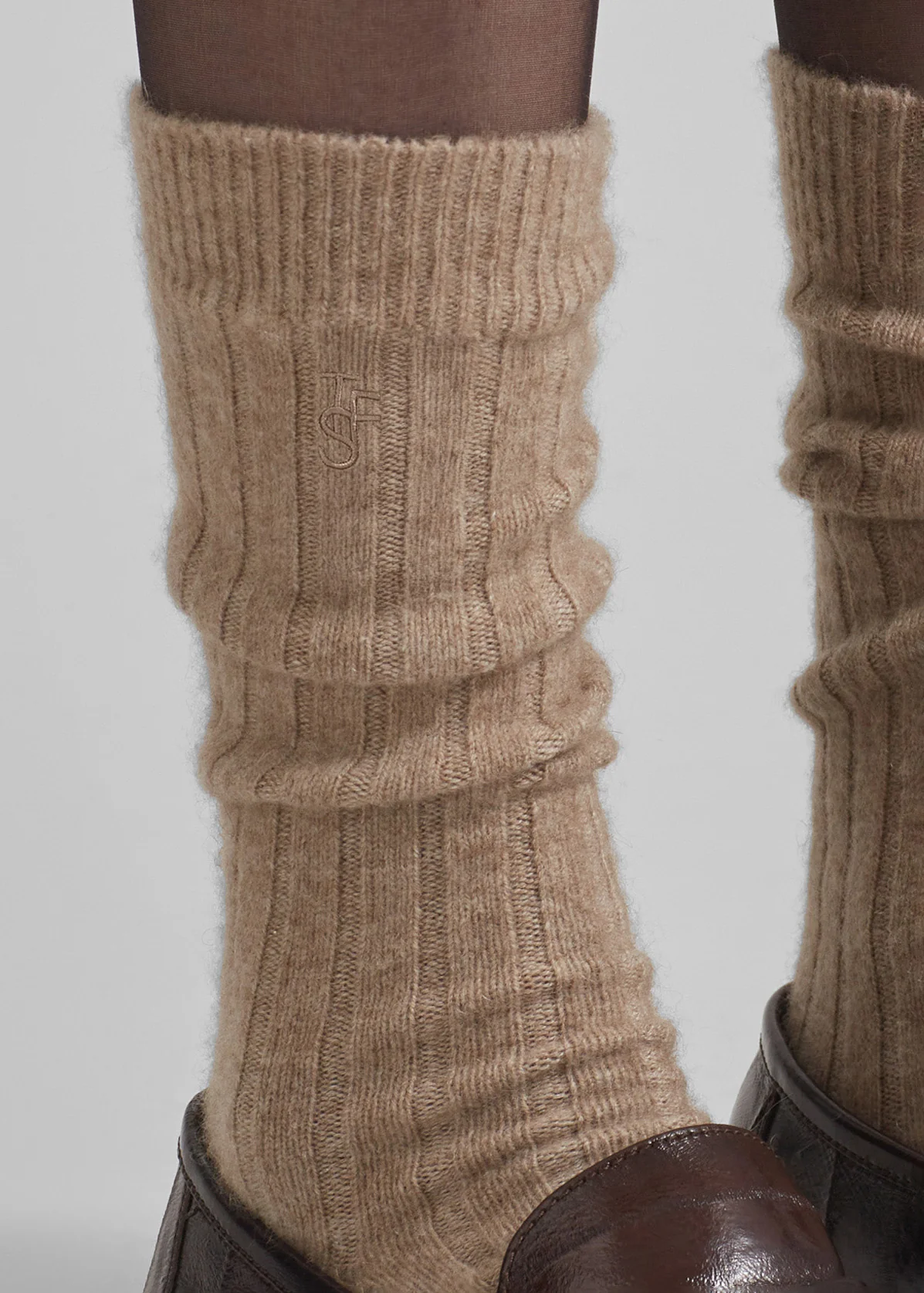 Kano Cashmere Ribbed Socks - Taupe - Image 10