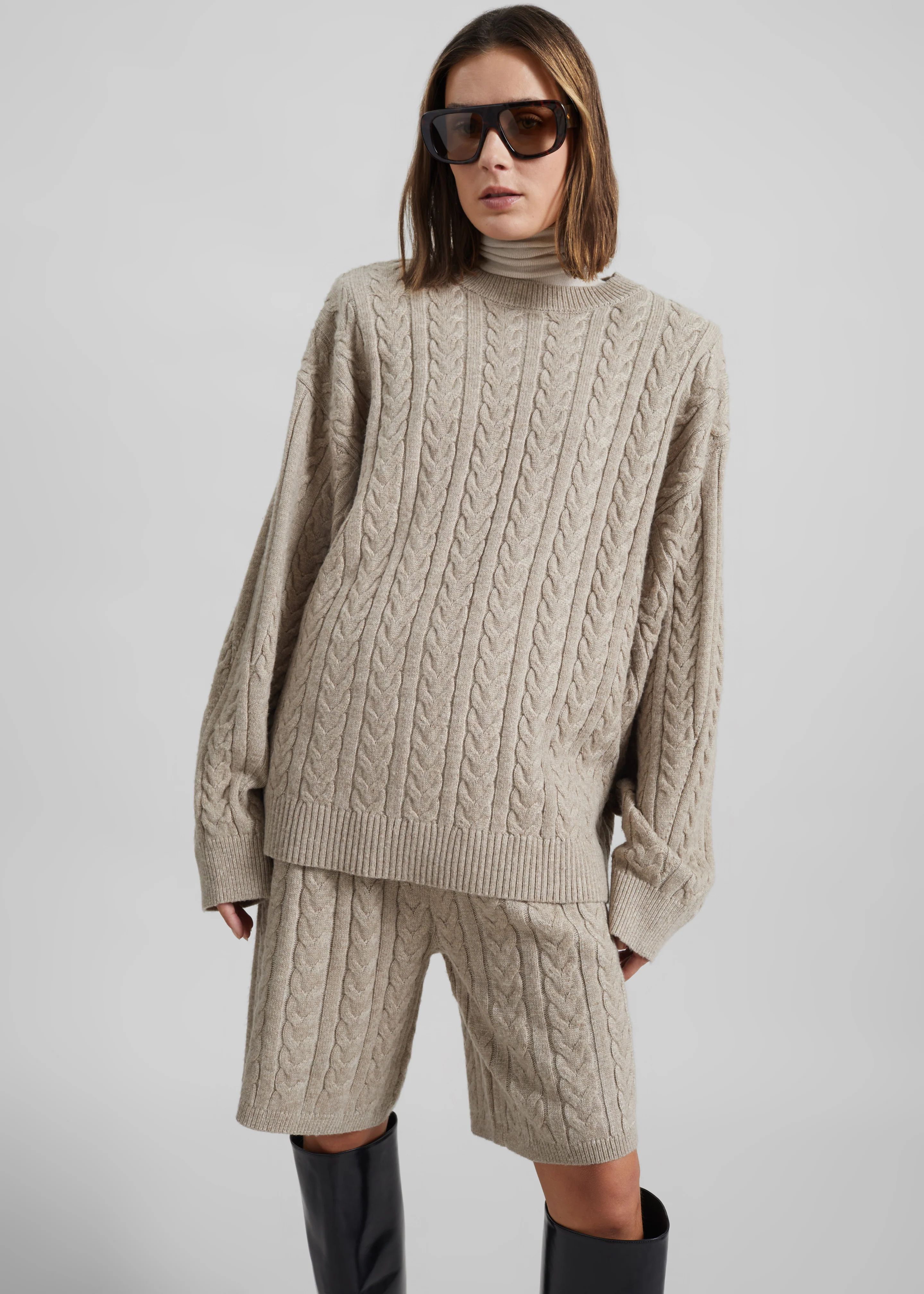 Karmoy Cable Knit Shorts - Beige - Image 2
