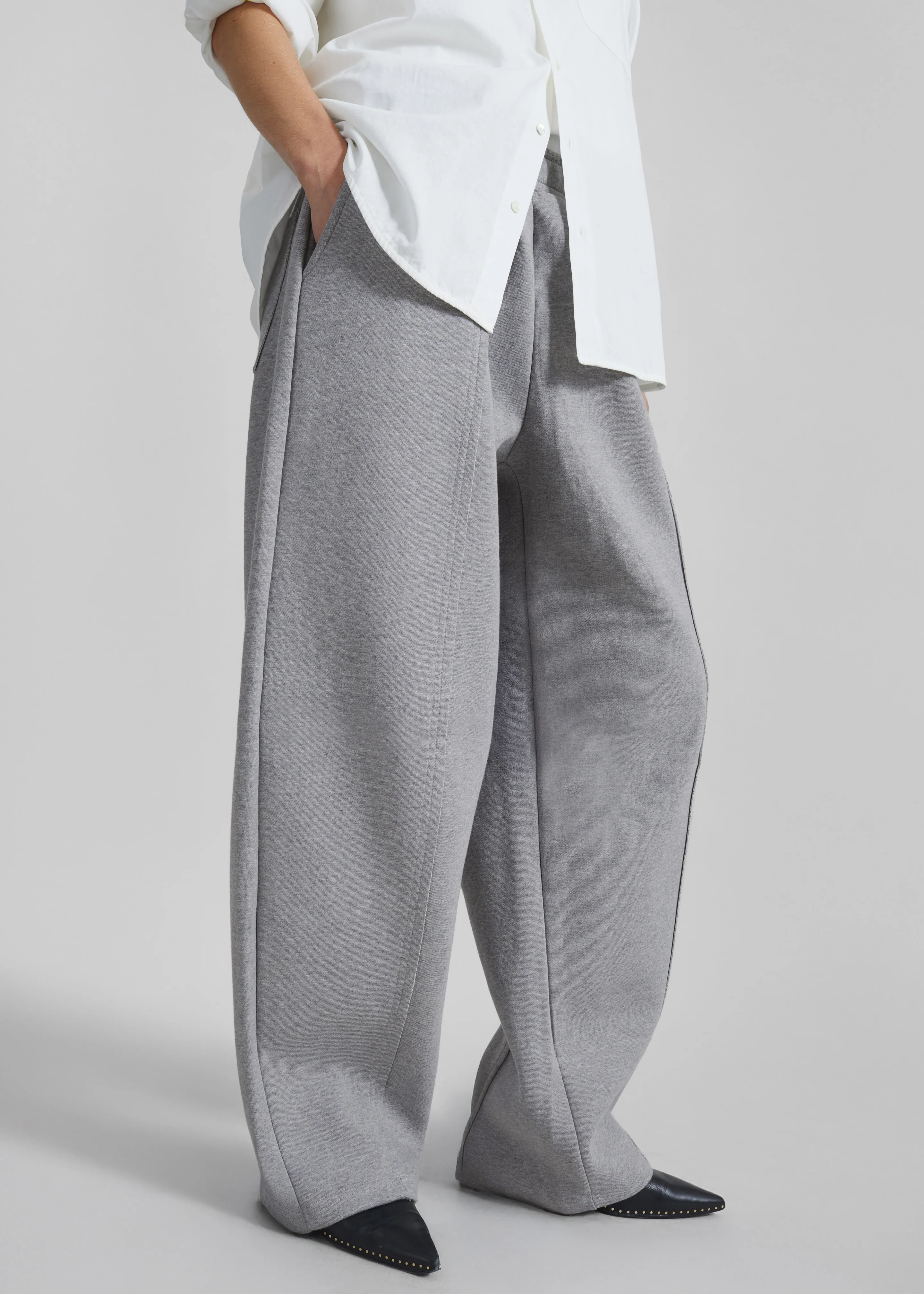 Keane Tapered Sweatpants - Grey - Image 5