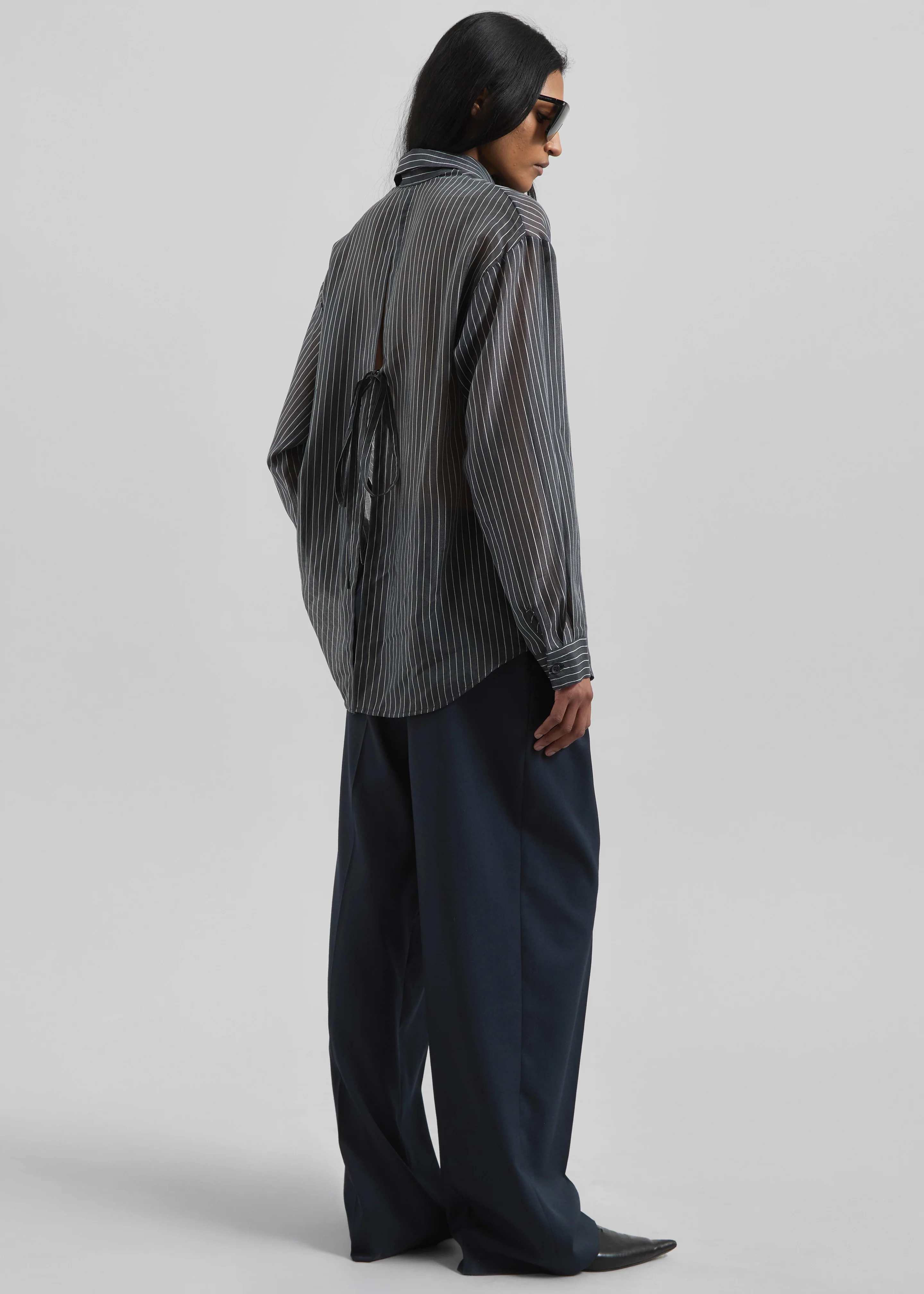 Kesin Open Back Shirt - Grey/White Stripe - Image 9