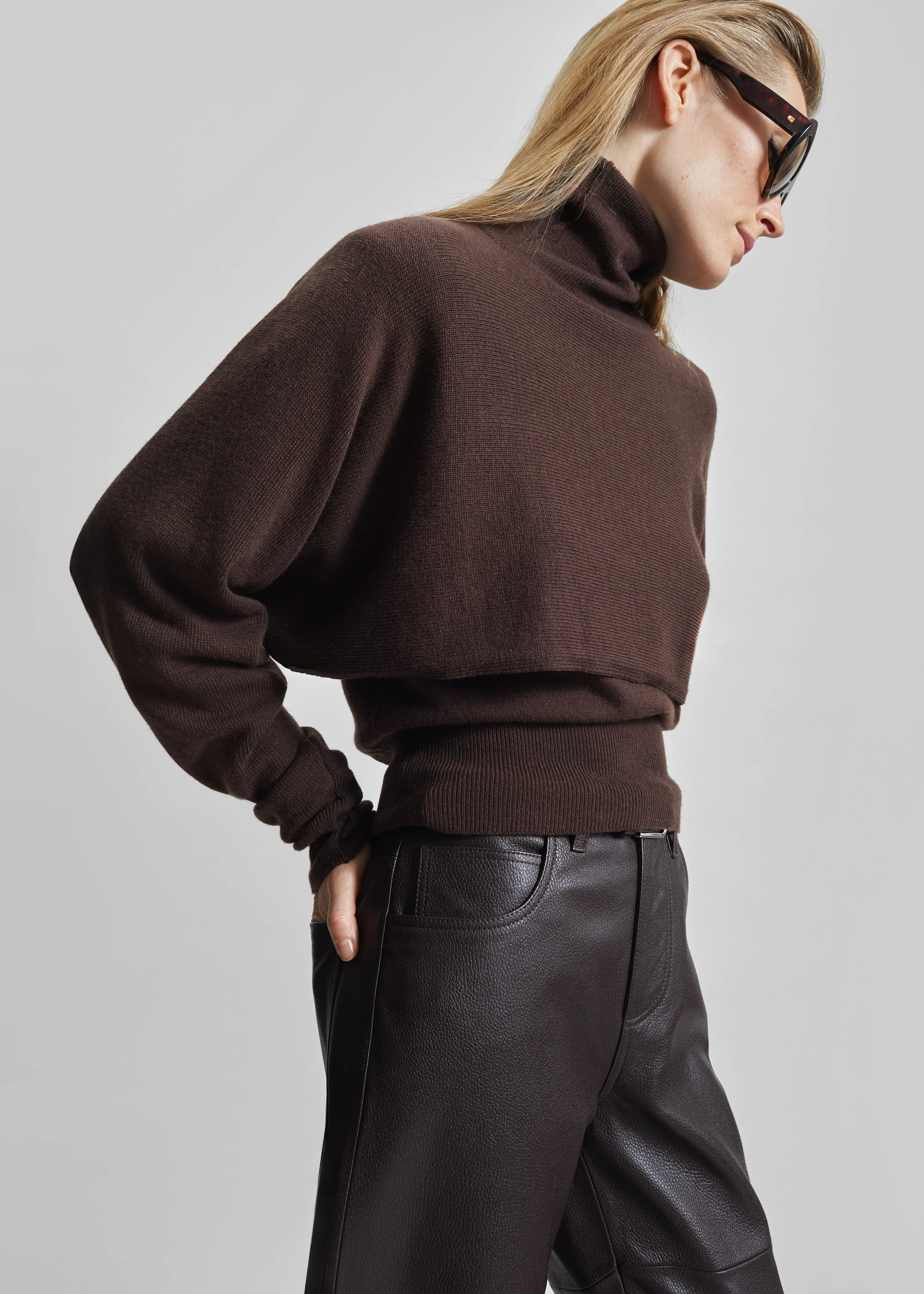 Lausanne Cashmere Detachable Layered Knit Set - Brown - Image 5
