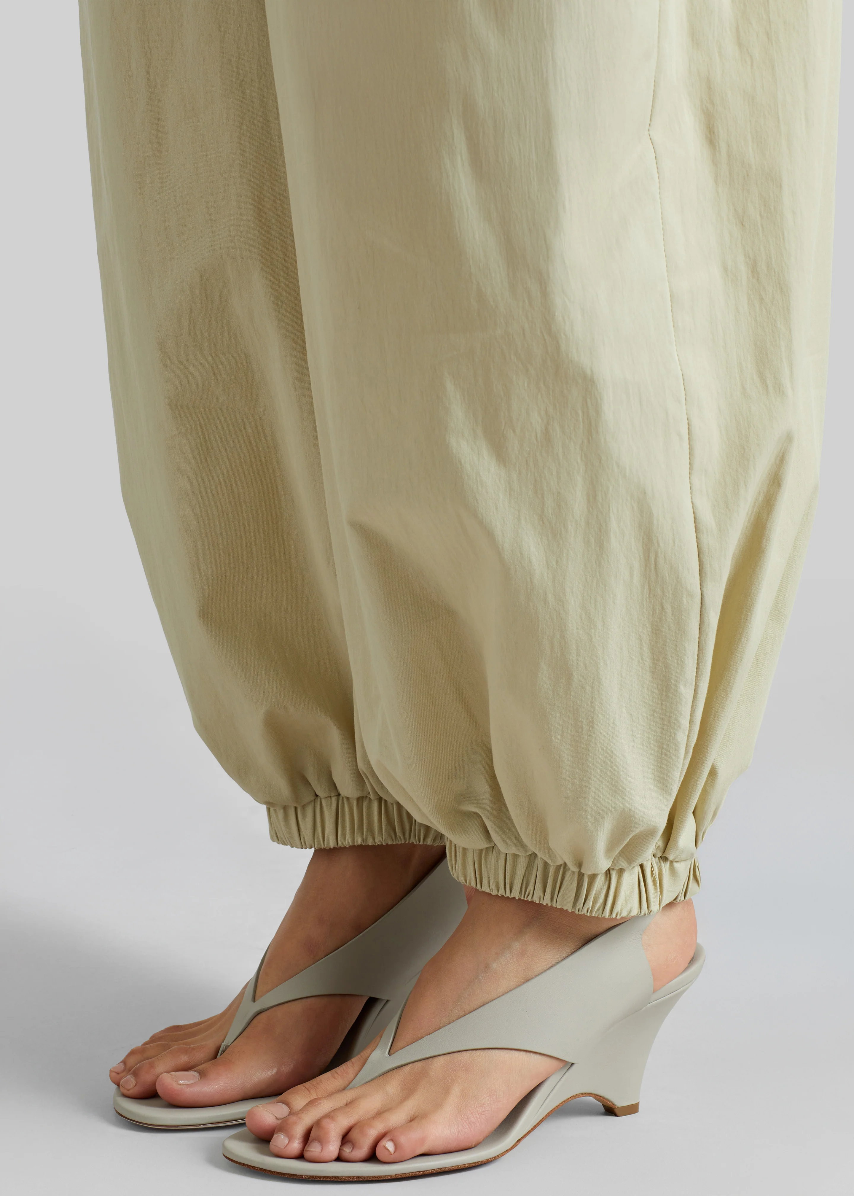 Le Monde Beryl Langley Thong Wedges - New Pearl - Image 2