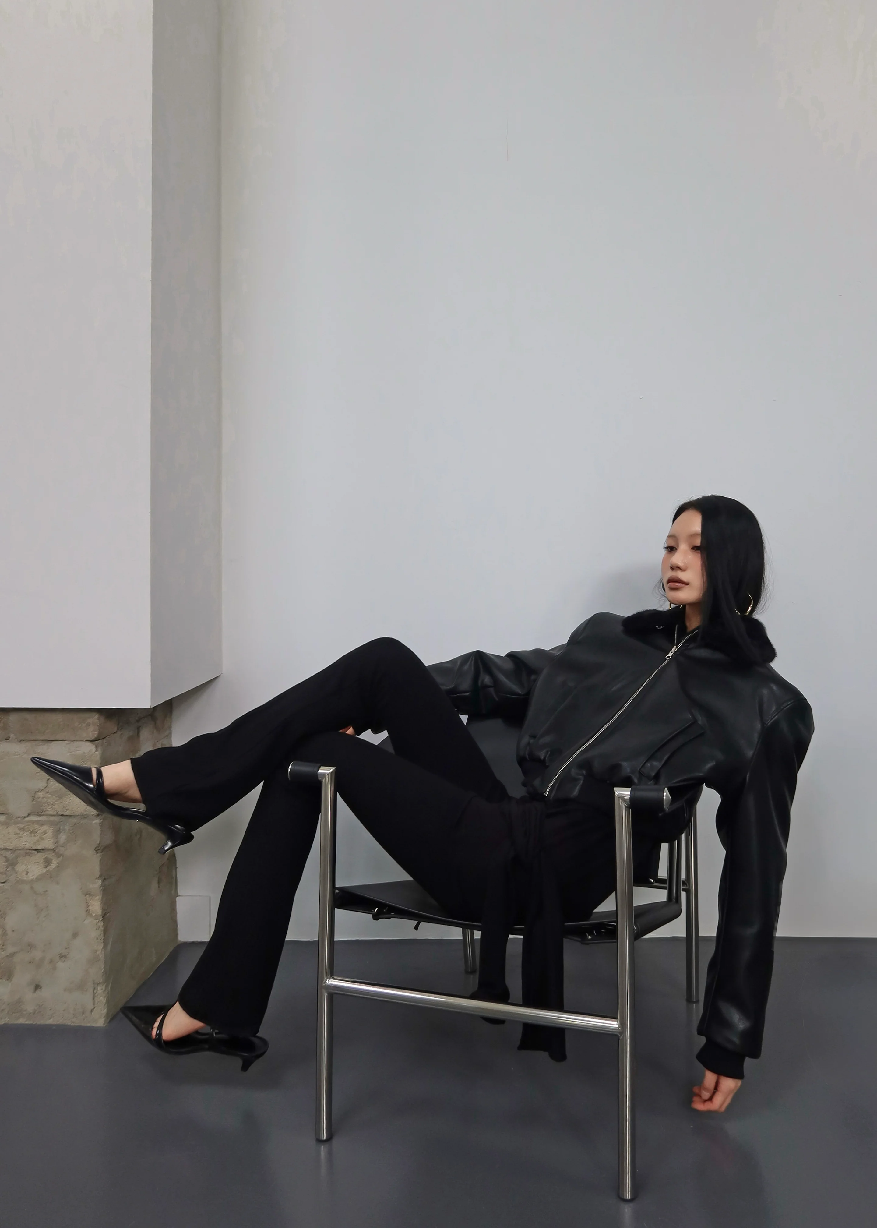 Leoben Reversible Bomber Jacket - Black - Image 11