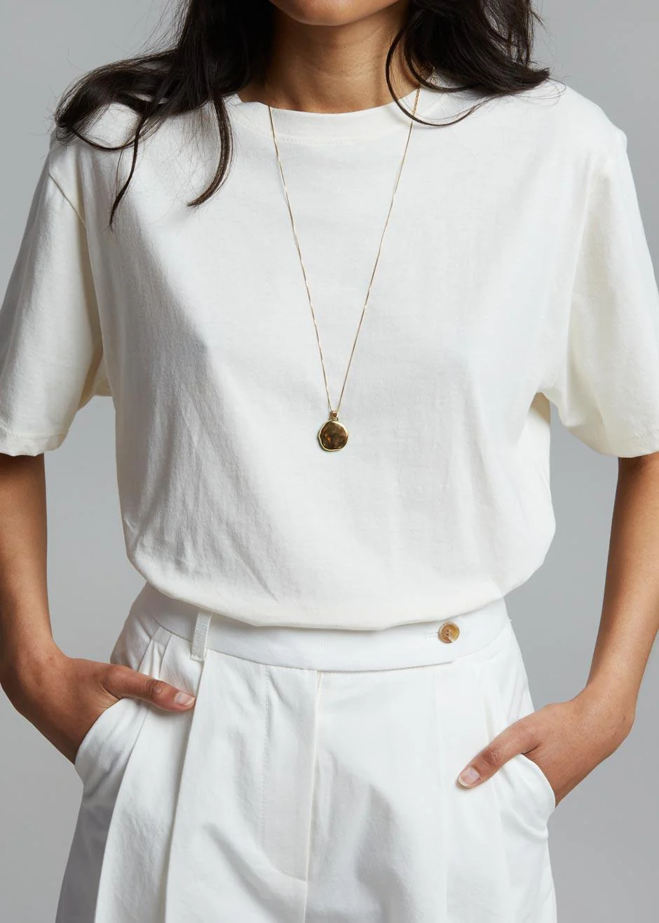 Lilou Simple Tee - Beige - Image 4