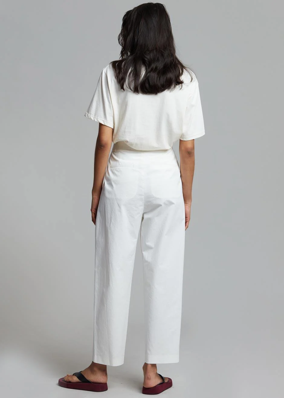Lilou Simple Tee - Beige - Image 7